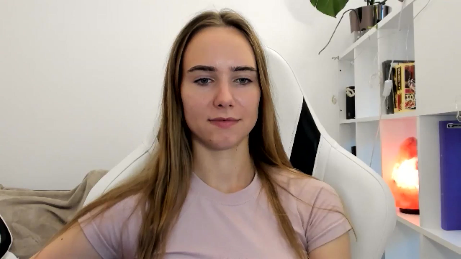 Gallery image thumbnail from OhAlisa's myfreecams stream on, 07/23/2025, 20:13 image 4 of 20