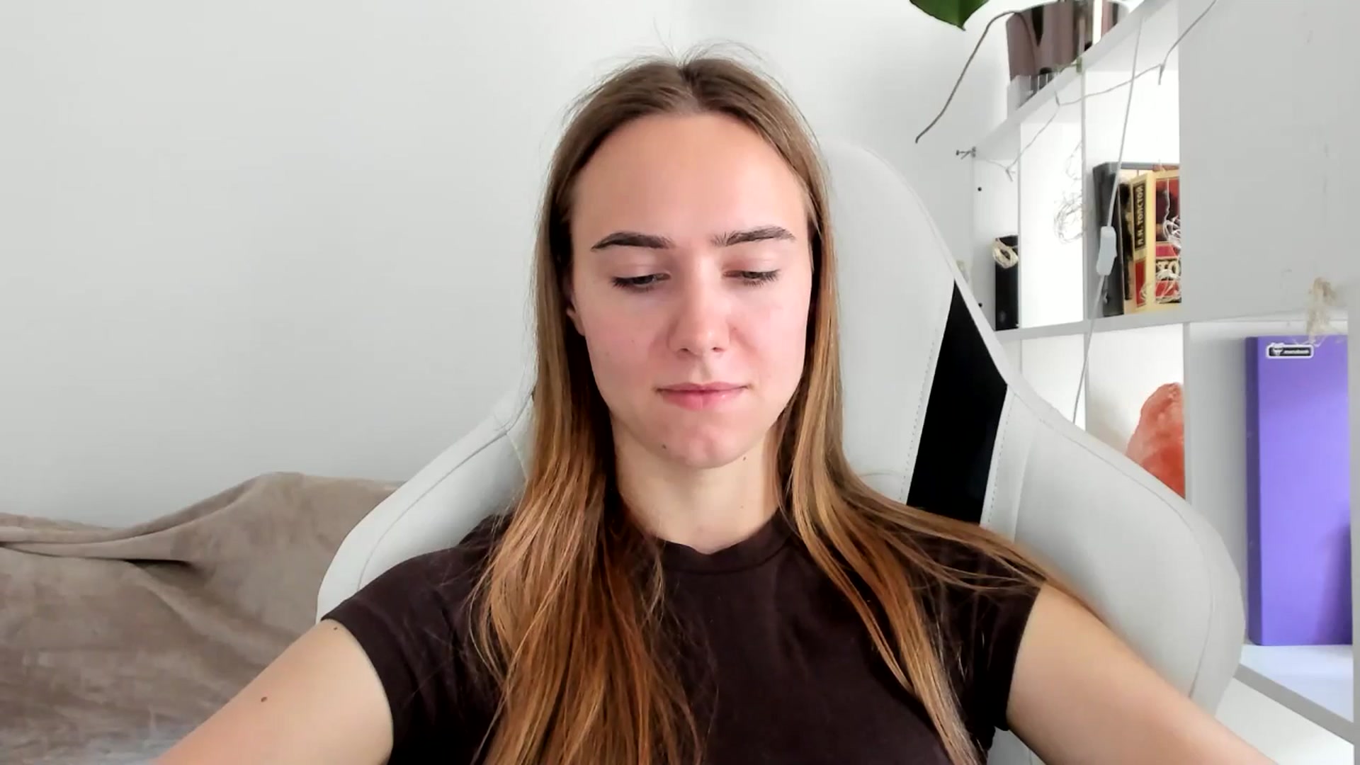 Gallery image thumbnail from OhAlisa's myfreecams stream on, 07/24/2025, 10:21 image 14 of 20