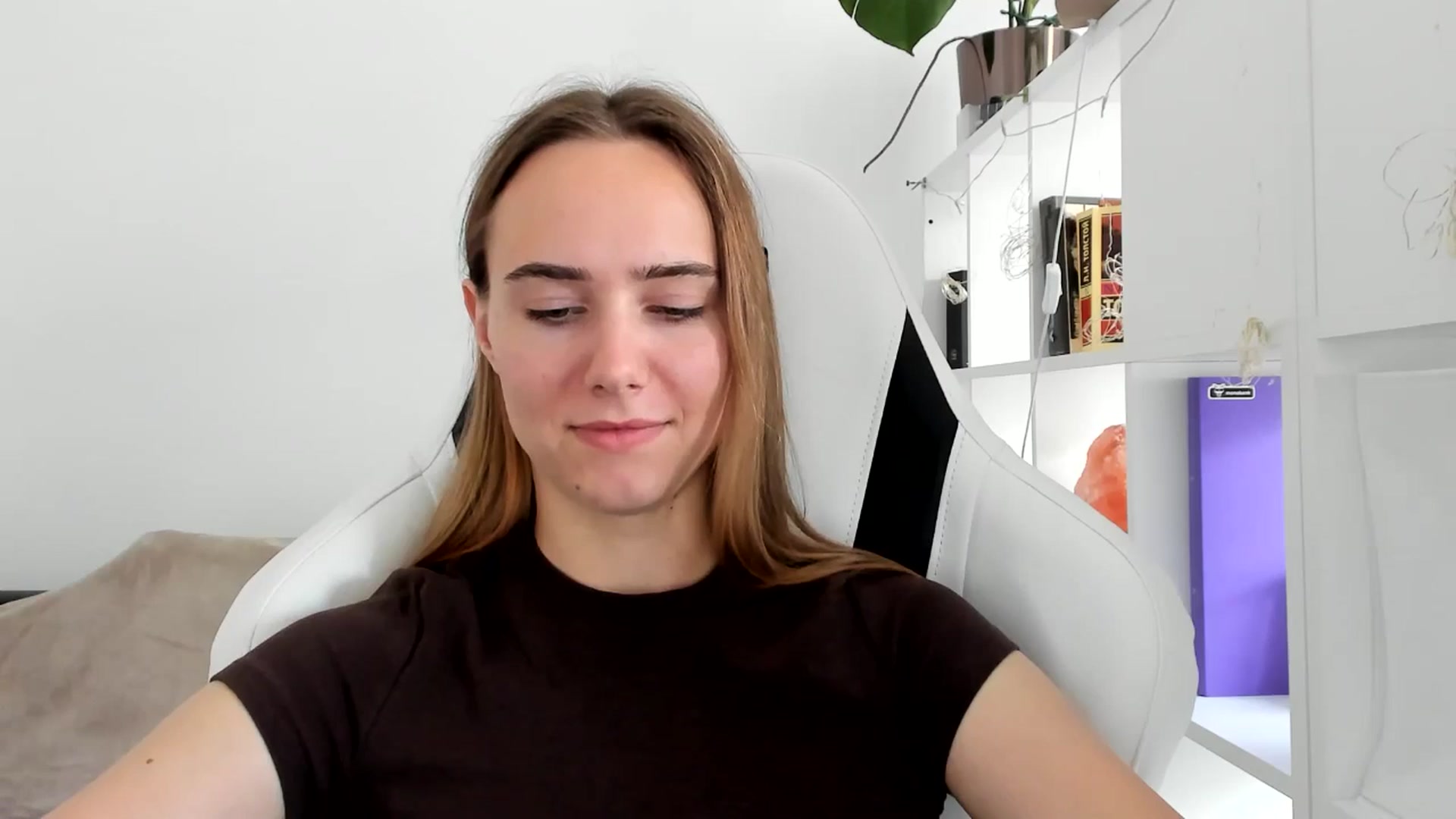 Gallery image thumbnail from OhAlisa's myfreecams stream on, 07/24/2025, 13:01 image 11 of 20