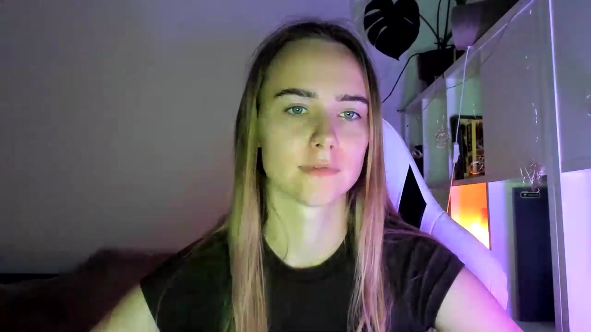 Gallery image thumbnail from OhAlisa's myfreecams stream on, 07/24/2025, 19:12 image 5 of 20