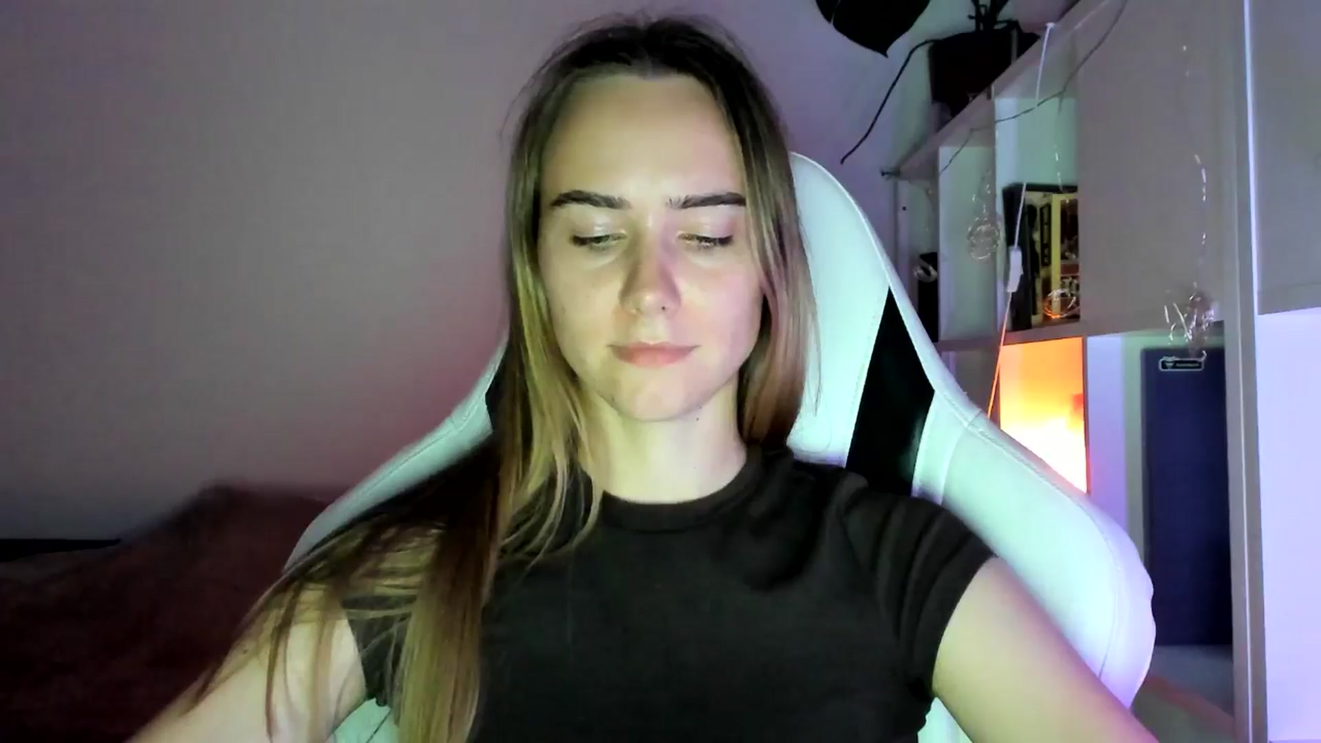 Gallery image thumbnail from OhAlisa's myfreecams stream on, 07/24/2025, 19:12 image 7 of 20