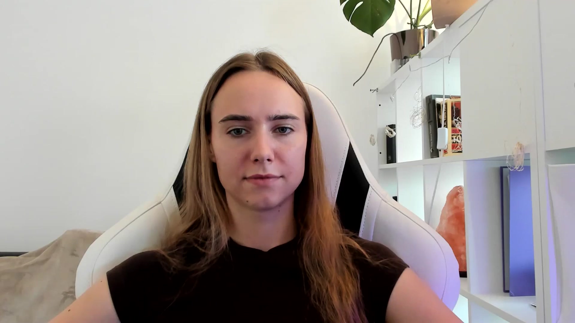 Gallery image thumbnail from OhAlisa's myfreecams stream on, 07/25/2025, 17:00 image 6 of 20