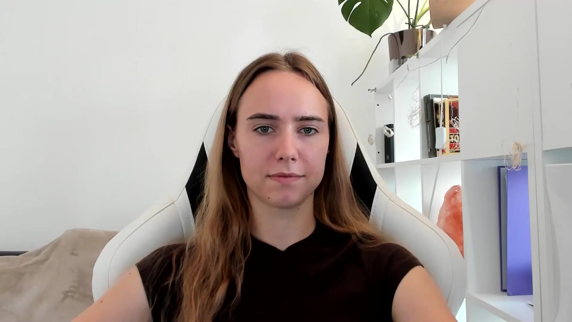 Gallery image thumbnail from OhAlisa's myfreecams stream on, 07/25/2025, 17:00 image 12 of 20
