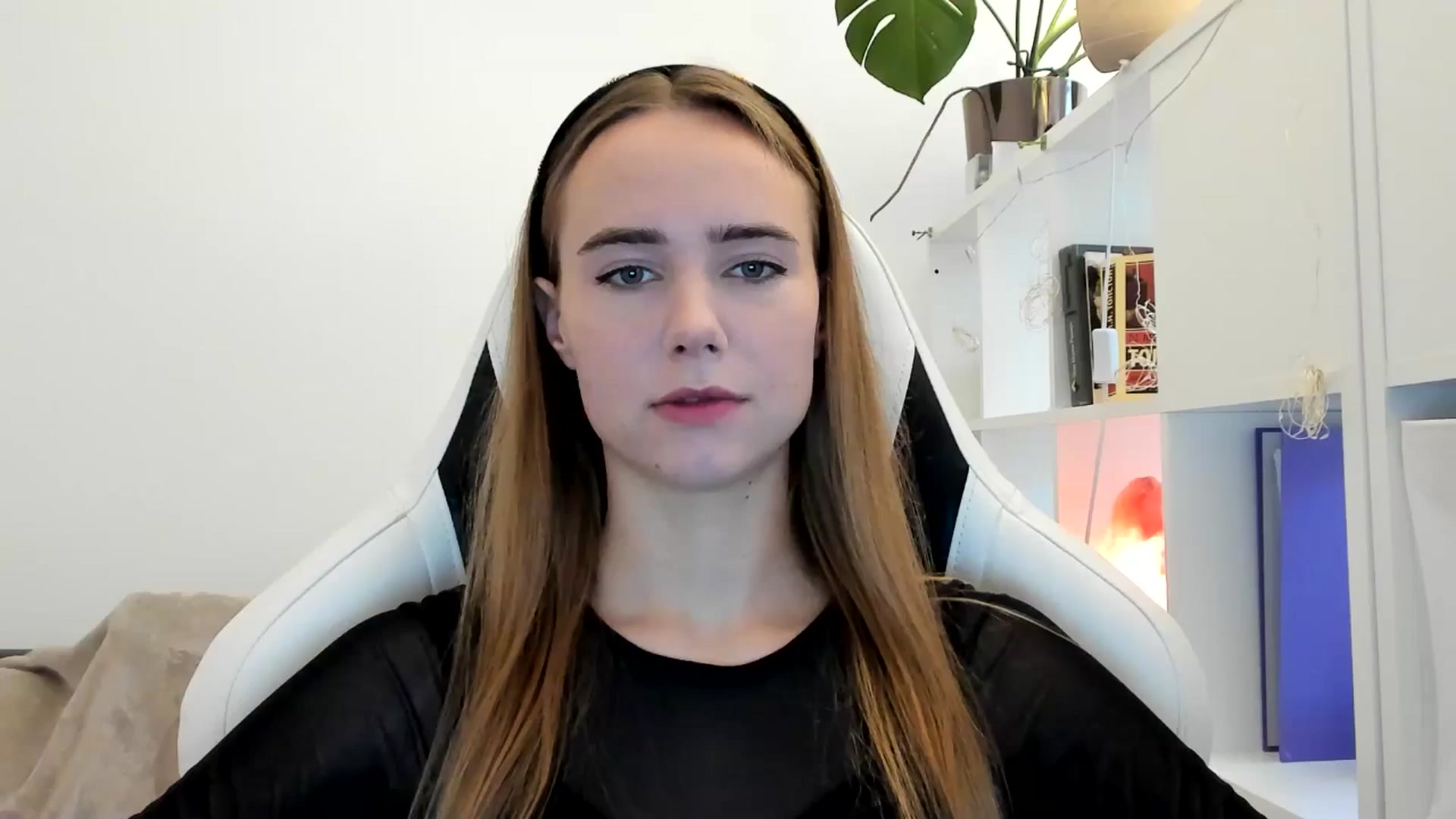 Gallery image thumbnail from OhAlisa's myfreecams stream on, 07/26/2025, 21:02 image 1 of 20