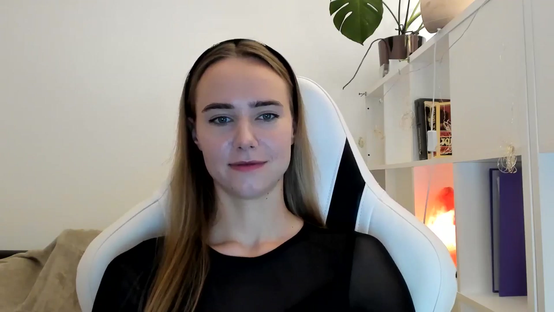 Gallery image thumbnail from OhAlisa's myfreecams stream on, 07/26/2025, 21:02 image 15 of 20