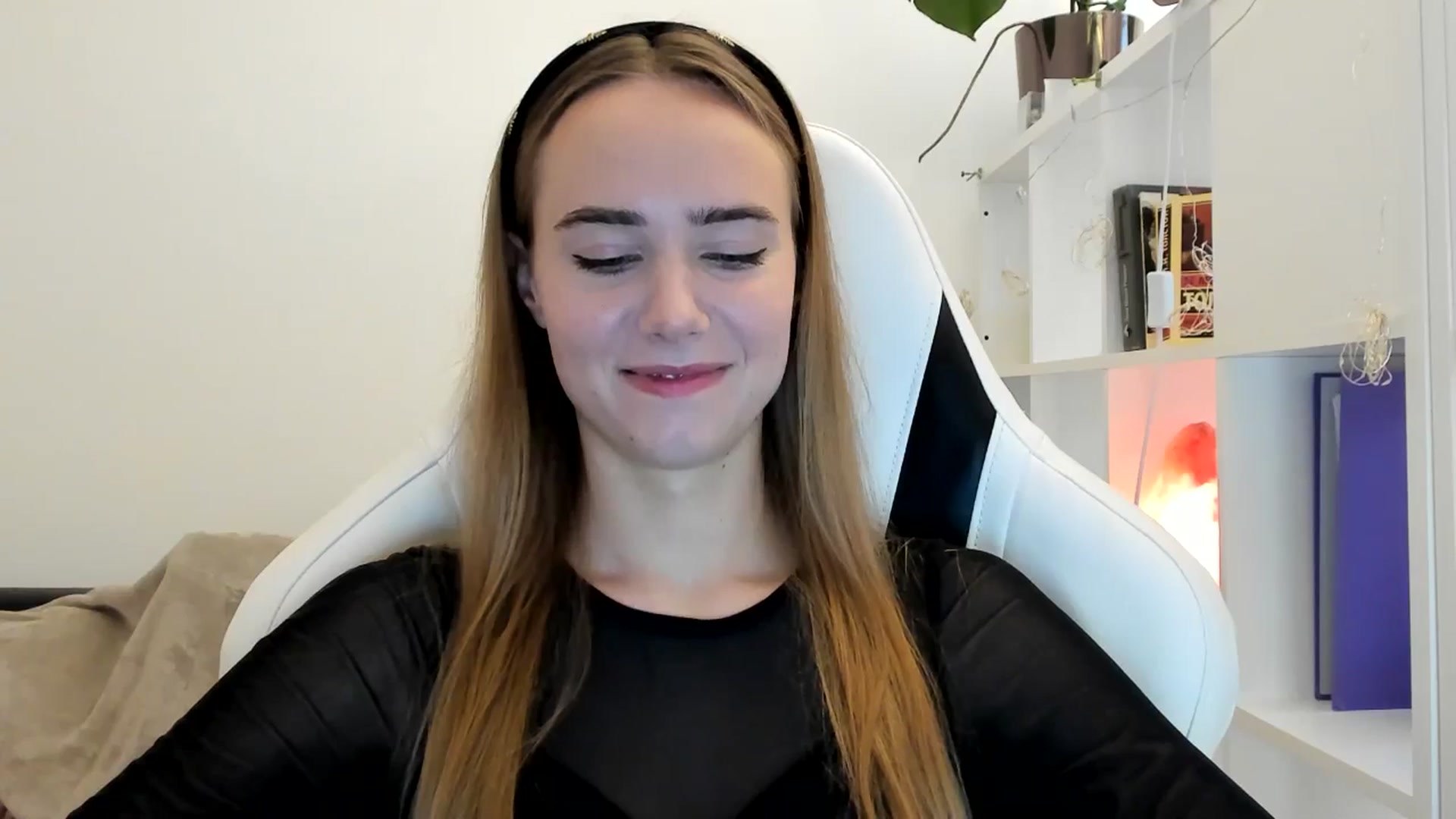 Gallery image thumbnail from OhAlisa's myfreecams stream on, 07/26/2025, 21:02 image 5 of 20