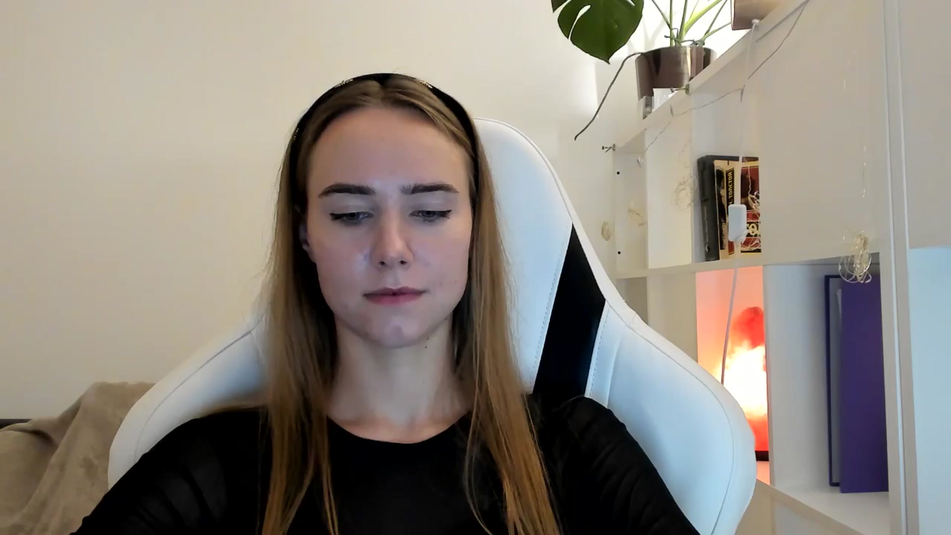 Gallery image thumbnail from OhAlisa's myfreecams stream on, 07/26/2025, 21:37 image 9 of 20