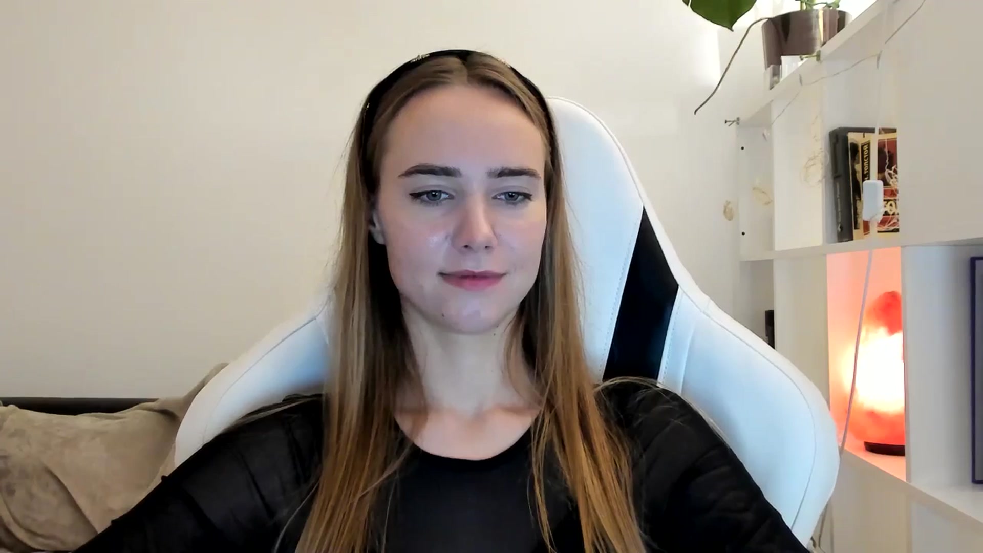 Gallery image thumbnail from OhAlisa's myfreecams stream on, 07/26/2025, 22:31 image 2 of 20