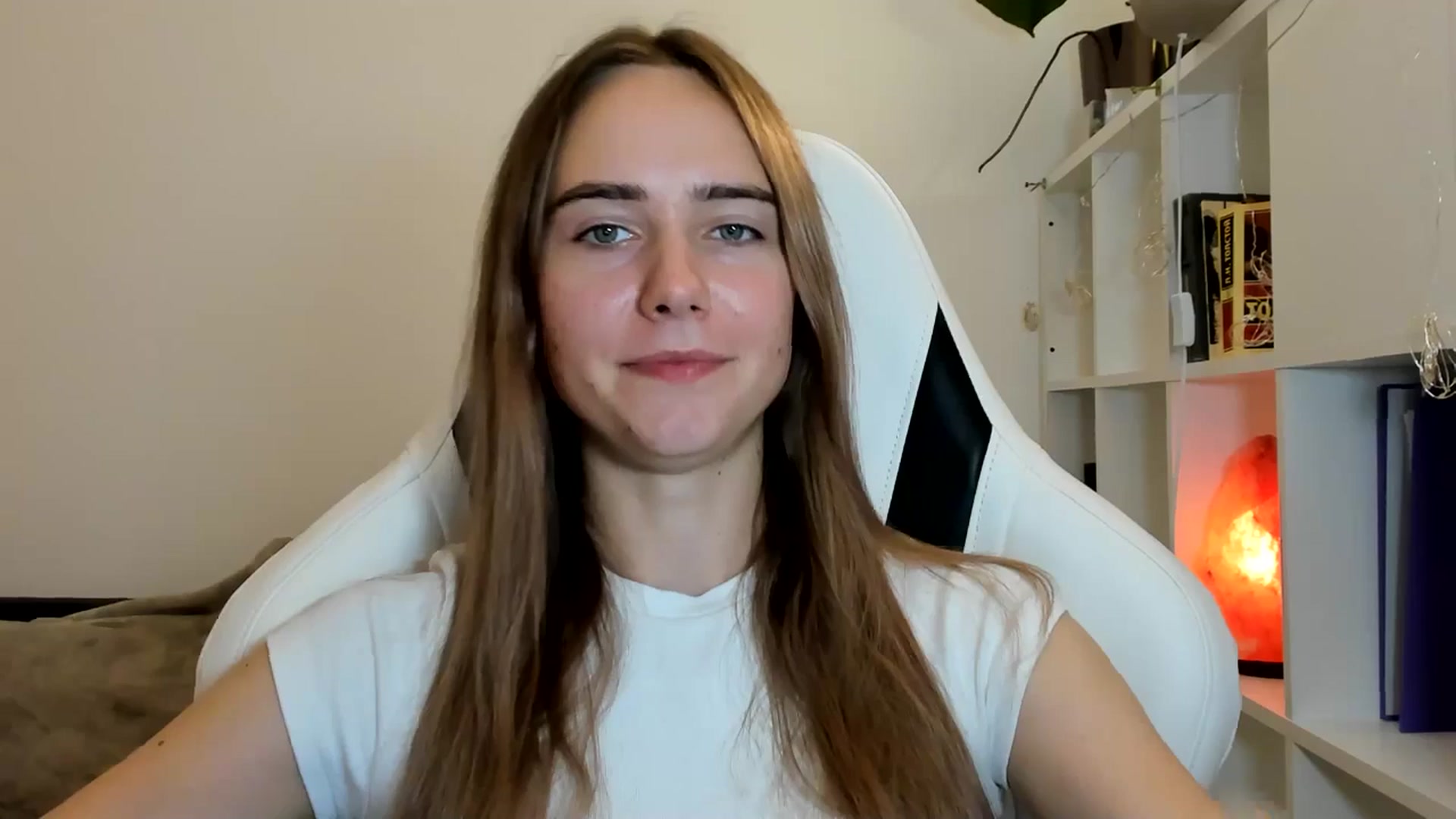 Gallery image thumbnail from OhAlisa's myfreecams stream on, 07/28/2025, 18:18 image 7 of 20
