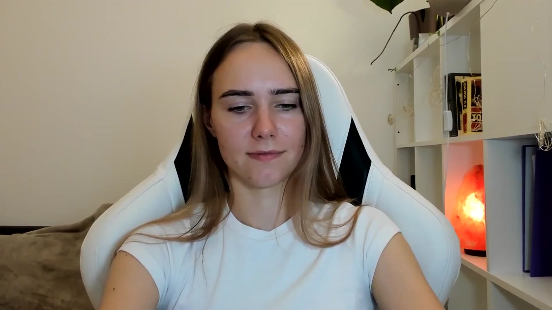 Gallery image thumbnail from OhAlisa's myfreecams stream on, 07/28/2025, 18:18 image 15 of 20