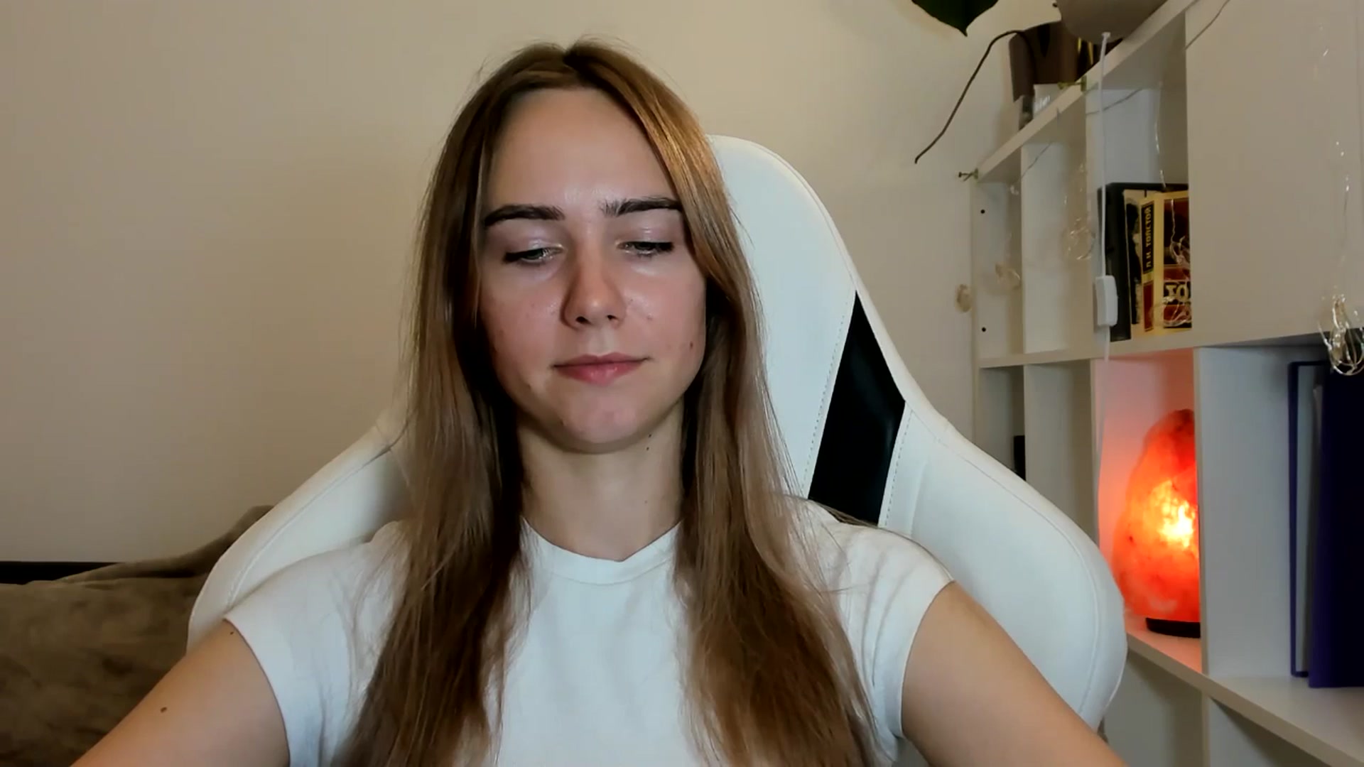 Gallery image thumbnail from OhAlisa's myfreecams stream on, 07/28/2025, 18:18 image 2 of 20