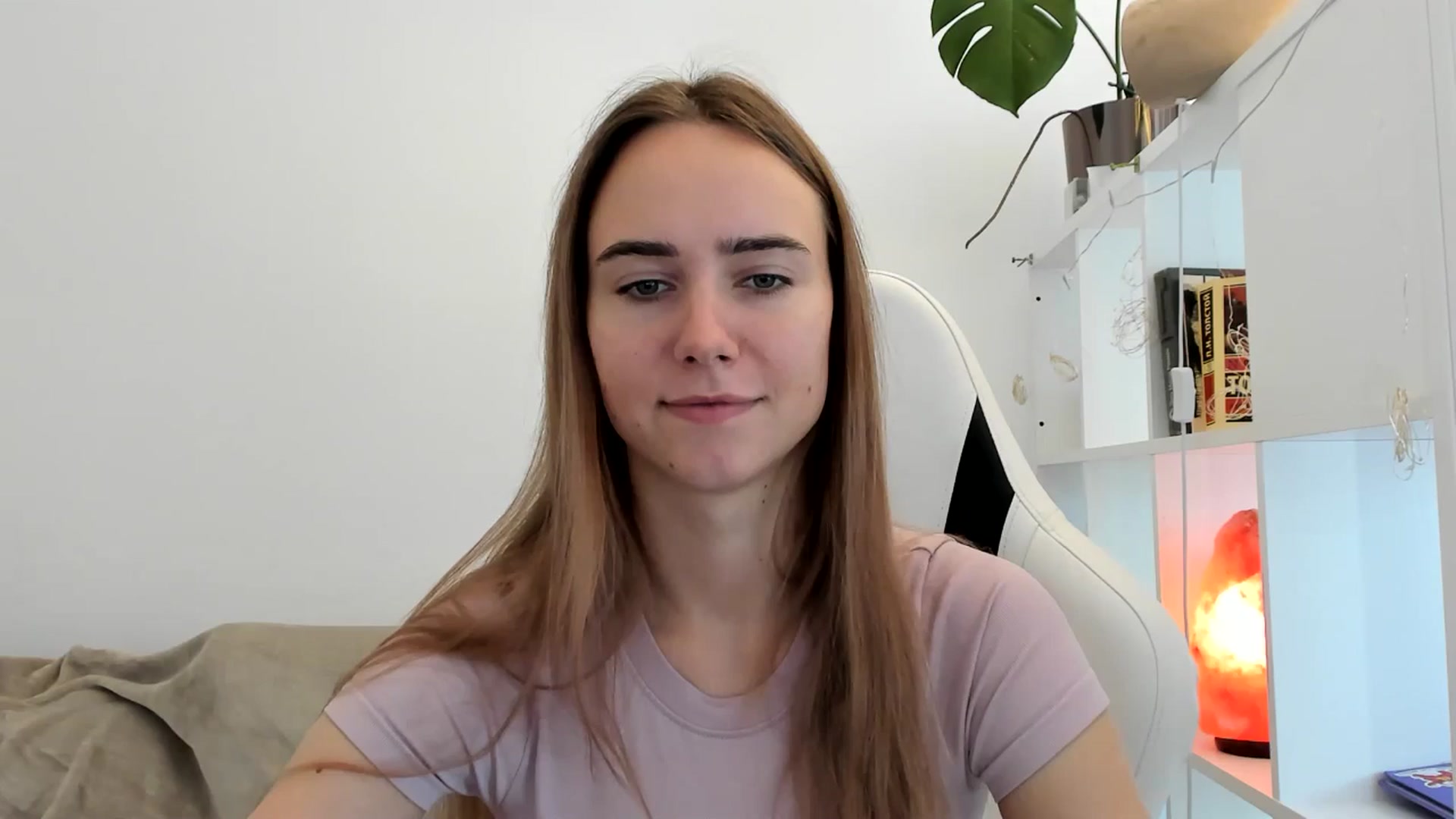 Gallery image thumbnail from OhAlisa's myfreecams stream on, 07/29/2025, 15:01 image 1 of 20