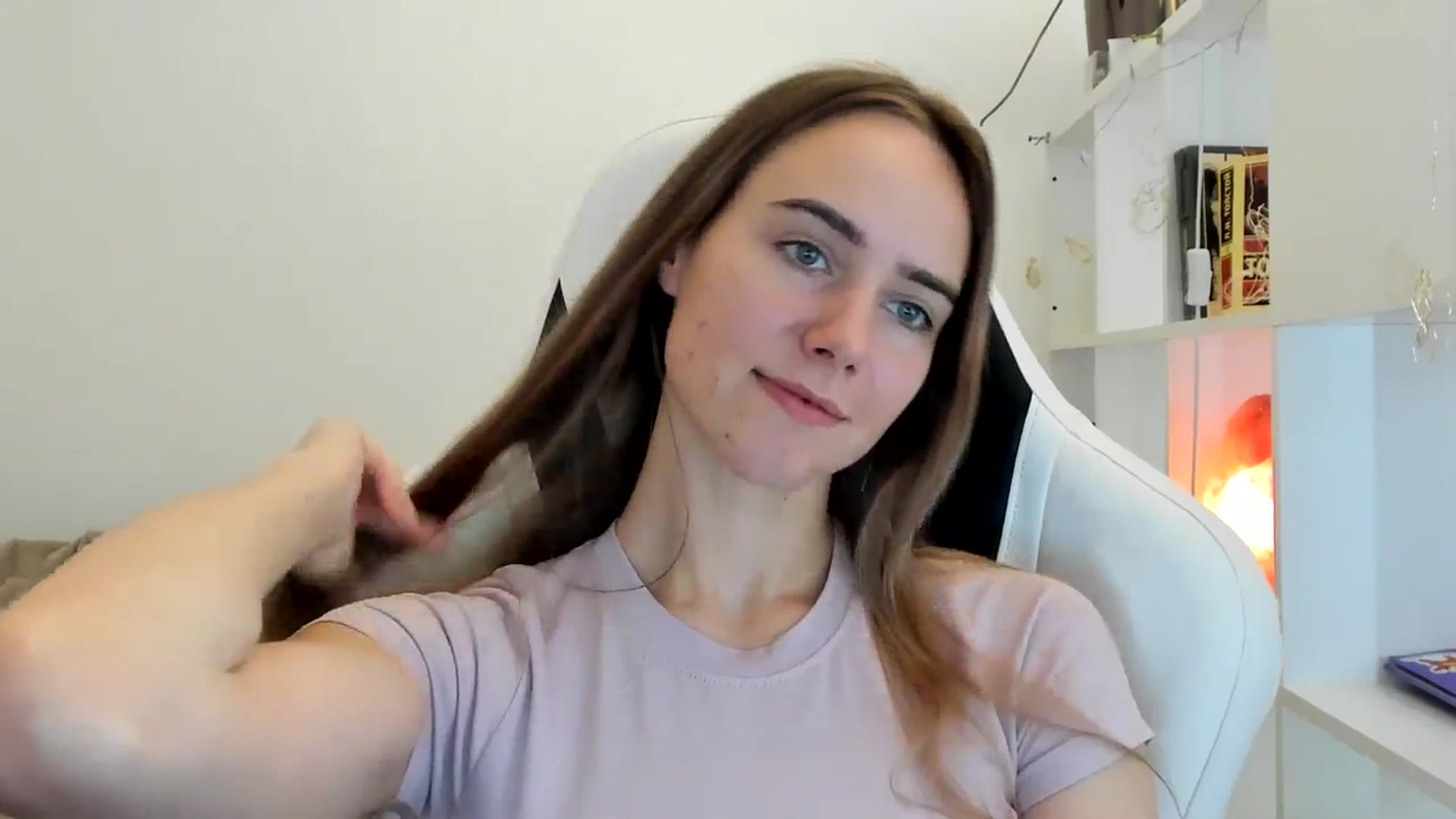 Gallery image thumbnail from OhAlisa's myfreecams stream on, 07/29/2025, 16:32 image 2 of 20