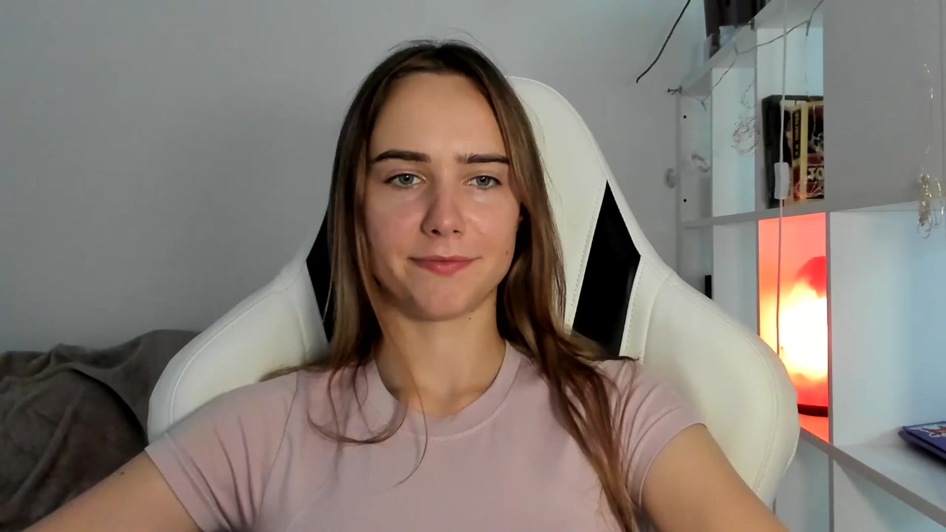 Gallery image thumbnail from OhAlisa's myfreecams stream on, 07/29/2025, 16:58 image 12 of 20