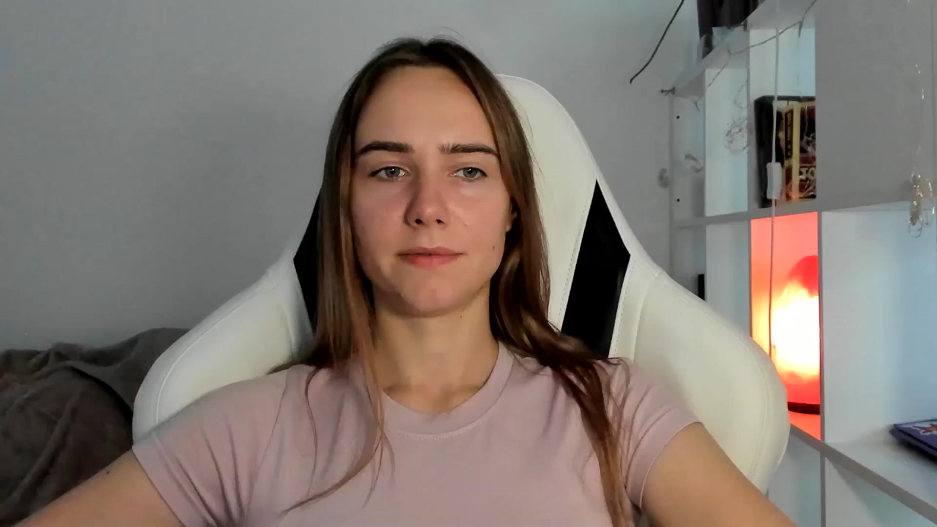 Gallery image thumbnail from OhAlisa's myfreecams stream on, 07/29/2025, 16:58 image 8 of 20