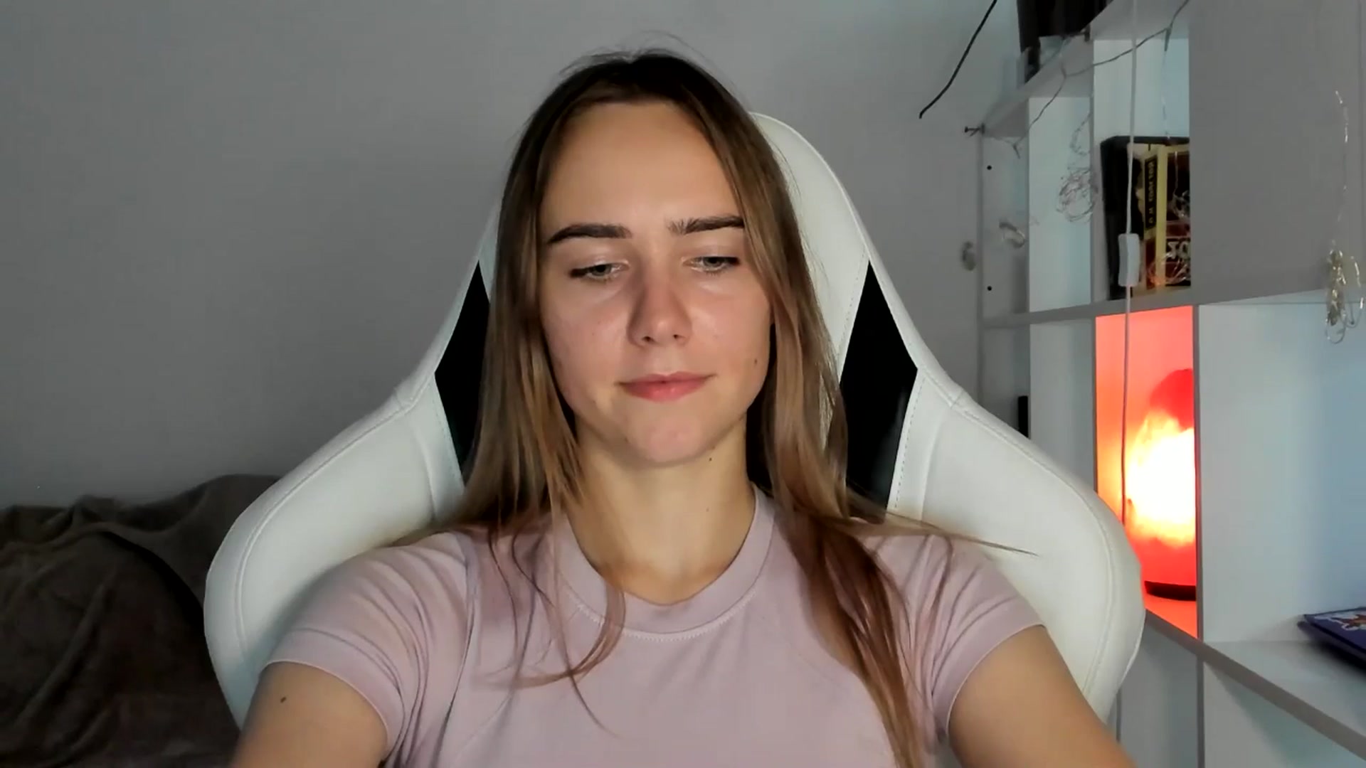 Gallery image thumbnail from OhAlisa's myfreecams stream on, 07/29/2025, 16:58 image 15 of 20