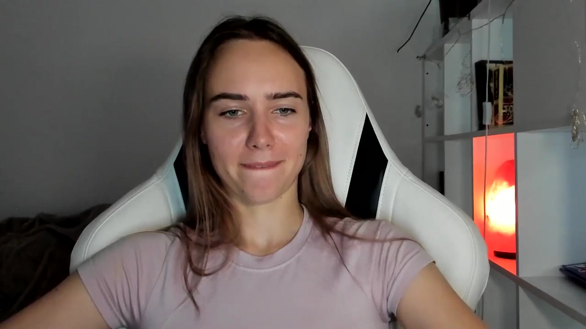 Gallery image thumbnail from OhAlisa's myfreecams stream on, 07/29/2025, 17:51 image 12 of 20