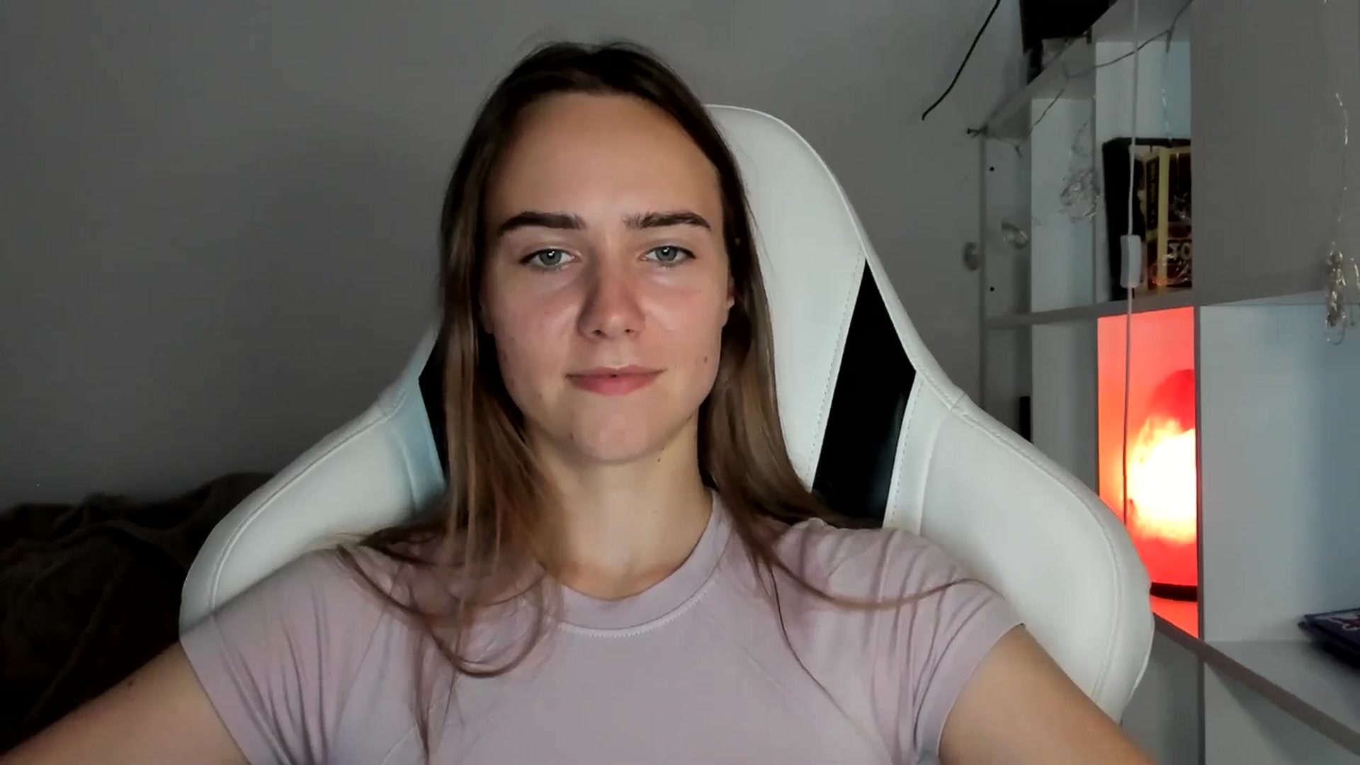 Gallery image thumbnail from OhAlisa's myfreecams stream on, 07/29/2025, 17:51 image 16 of 20