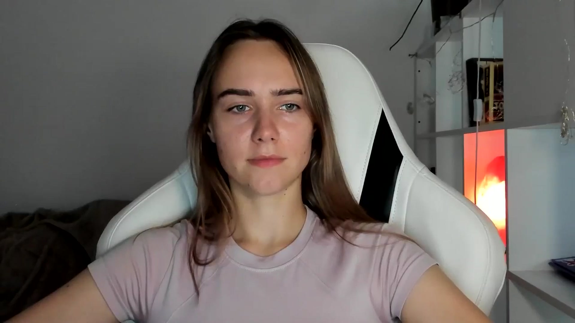 Gallery image thumbnail from OhAlisa's myfreecams stream on, 07/29/2025, 17:51 image 2 of 20