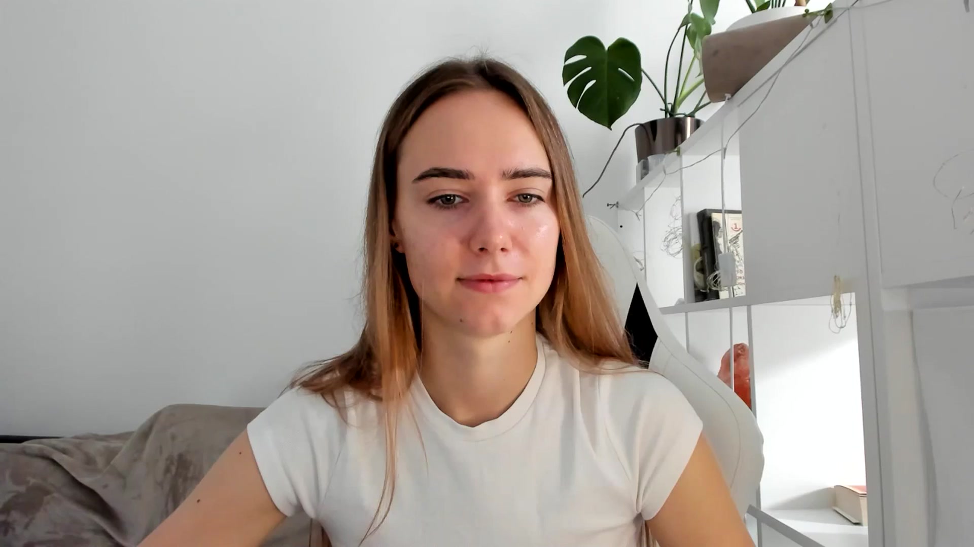 Gallery image thumbnail from OhAlisa's myfreecams stream on, 08/01/2025, 10:08 image 6 of 20