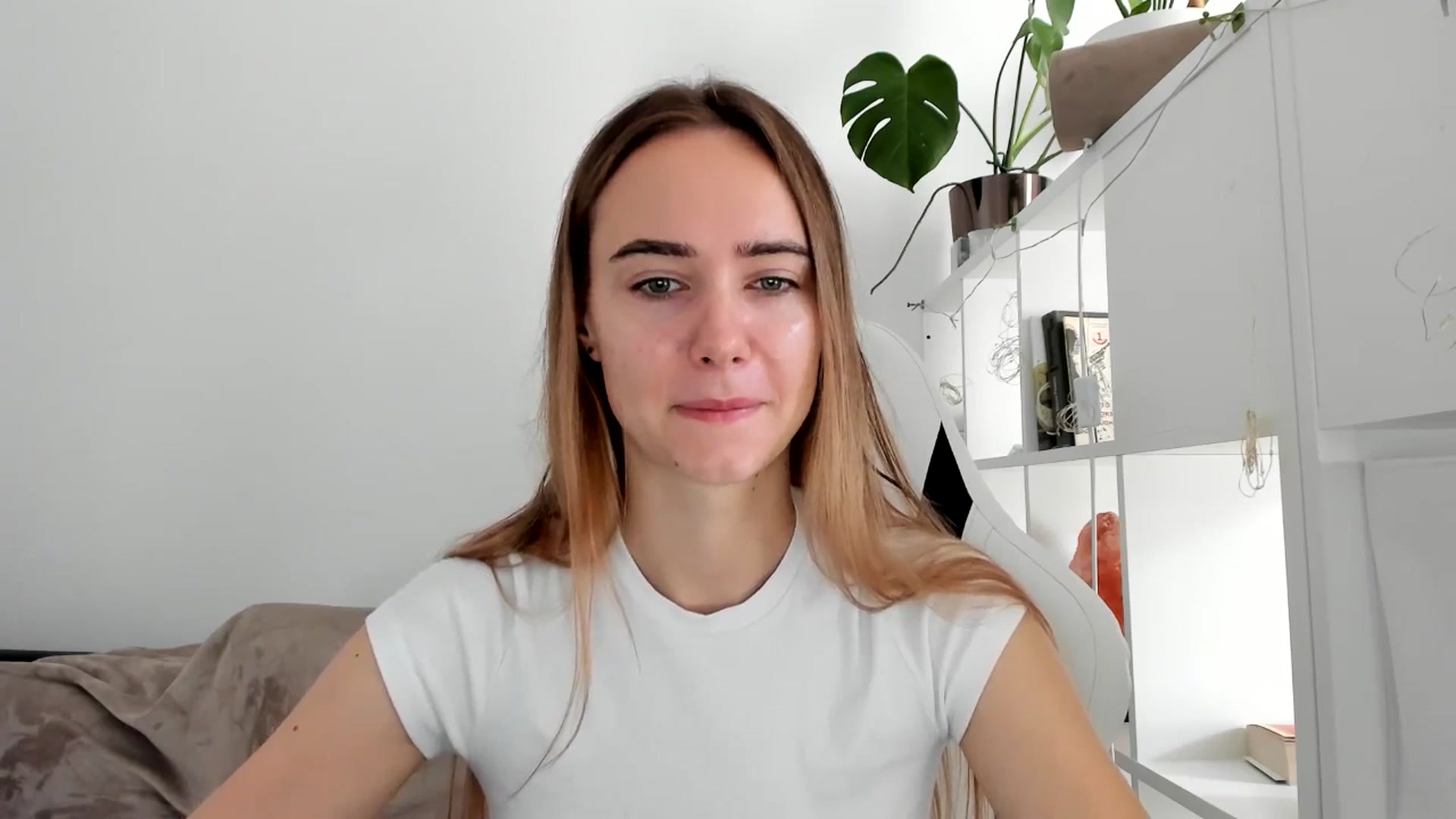 Gallery image thumbnail from OhAlisa's myfreecams stream on, 08/01/2025, 10:08 image 4 of 20