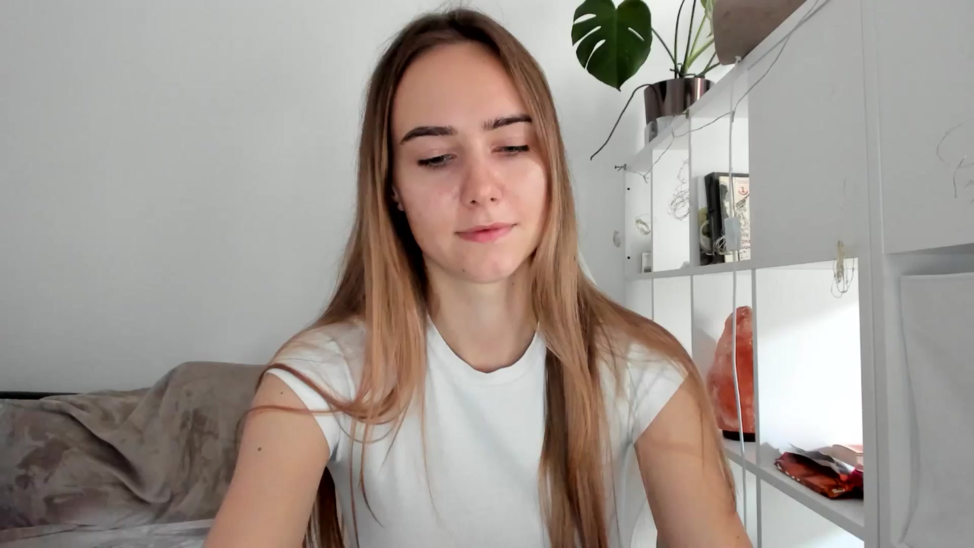 Gallery image thumbnail from OhAlisa's myfreecams stream on, 08/01/2025, 11:34 image 20 of 20