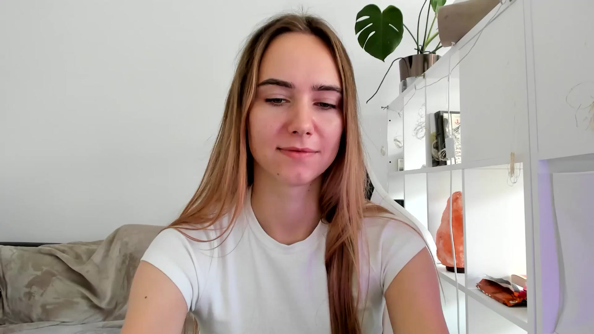 Gallery image thumbnail from OhAlisa's myfreecams stream on, 08/01/2025, 13:01 image 11 of 20