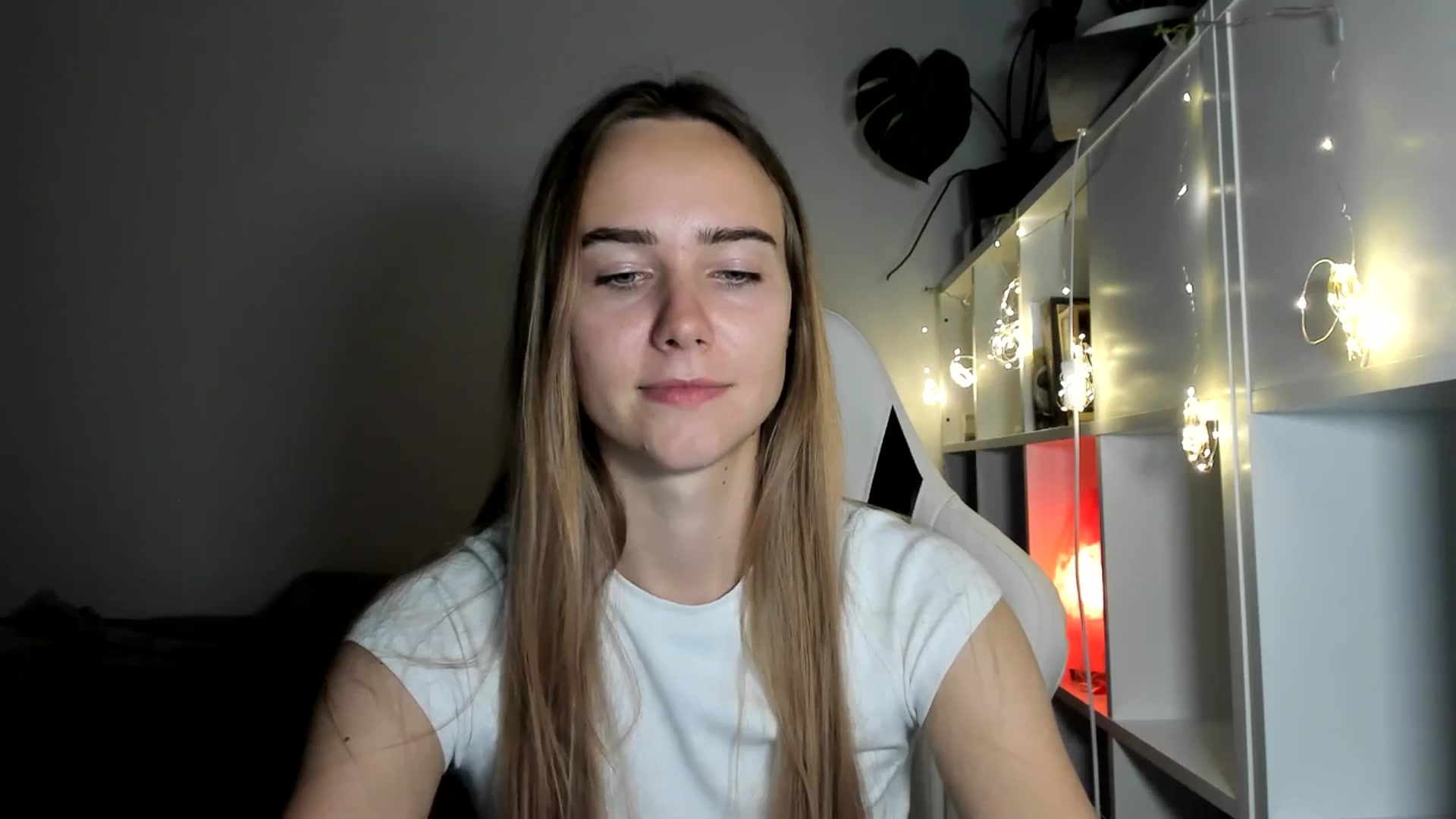 Gallery image thumbnail from OhAlisa's myfreecams stream on, 08/02/2025, 19:06 image 7 of 20