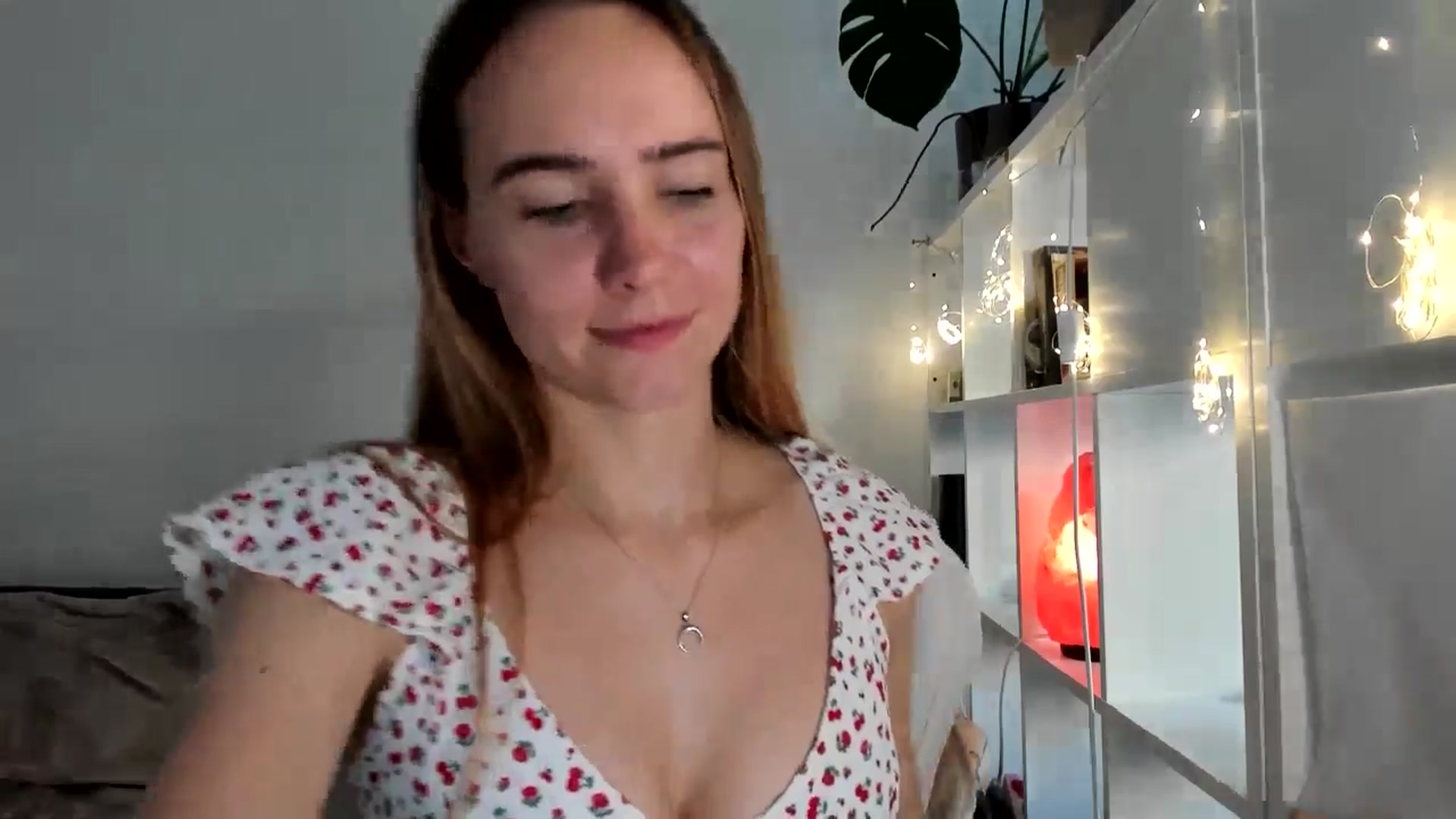 Gallery image thumbnail from OhAlisa's myfreecams stream on, 08/04/2025, 17:29 image 11 of 20