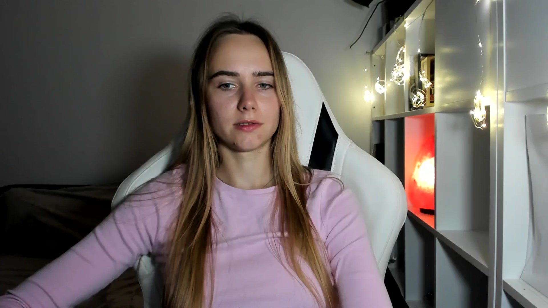 Gallery image thumbnail from OhAlisa's myfreecams stream on, 08/05/2025, 20:02 image 9 of 20