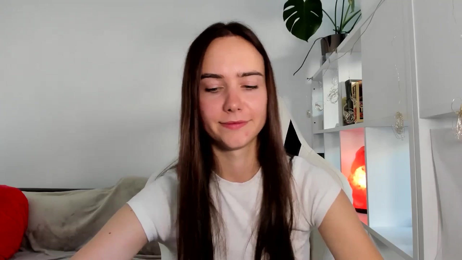 Gallery image thumbnail from OhAlisa's myfreecams stream on, 08/06/2025, 19:13 image 2 of 20