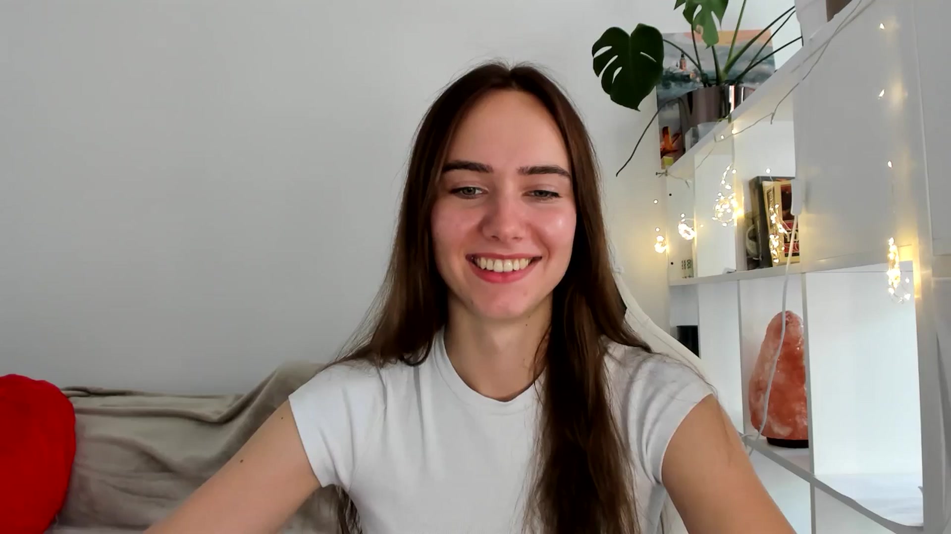 Gallery image thumbnail from OhAlisa's myfreecams stream on, 08/10/2025, 12:10 image 20 of 20