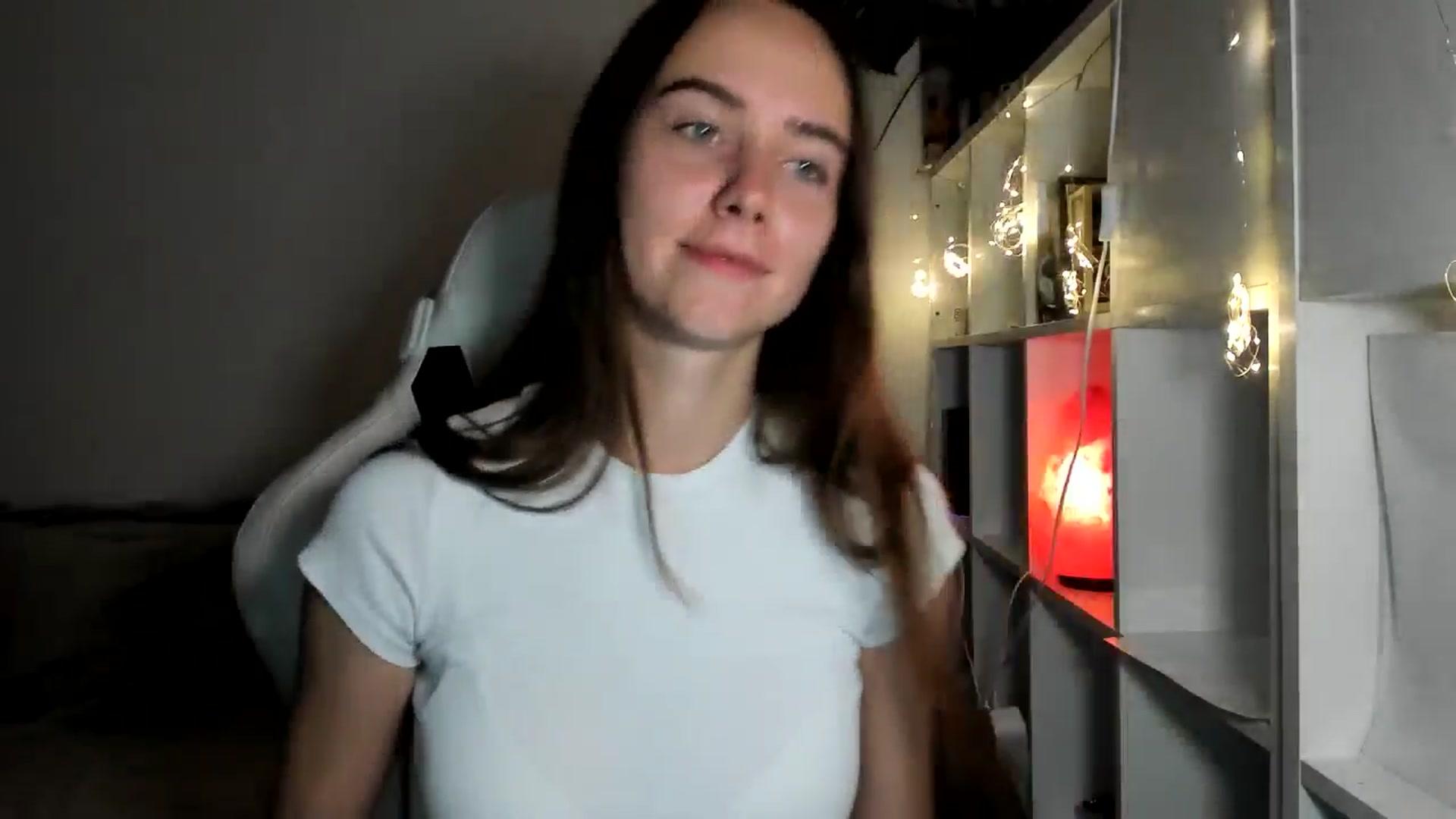 Gallery image thumbnail from OhAlisa's myfreecams stream on, 08/11/2025, 20:38 image 7 of 20