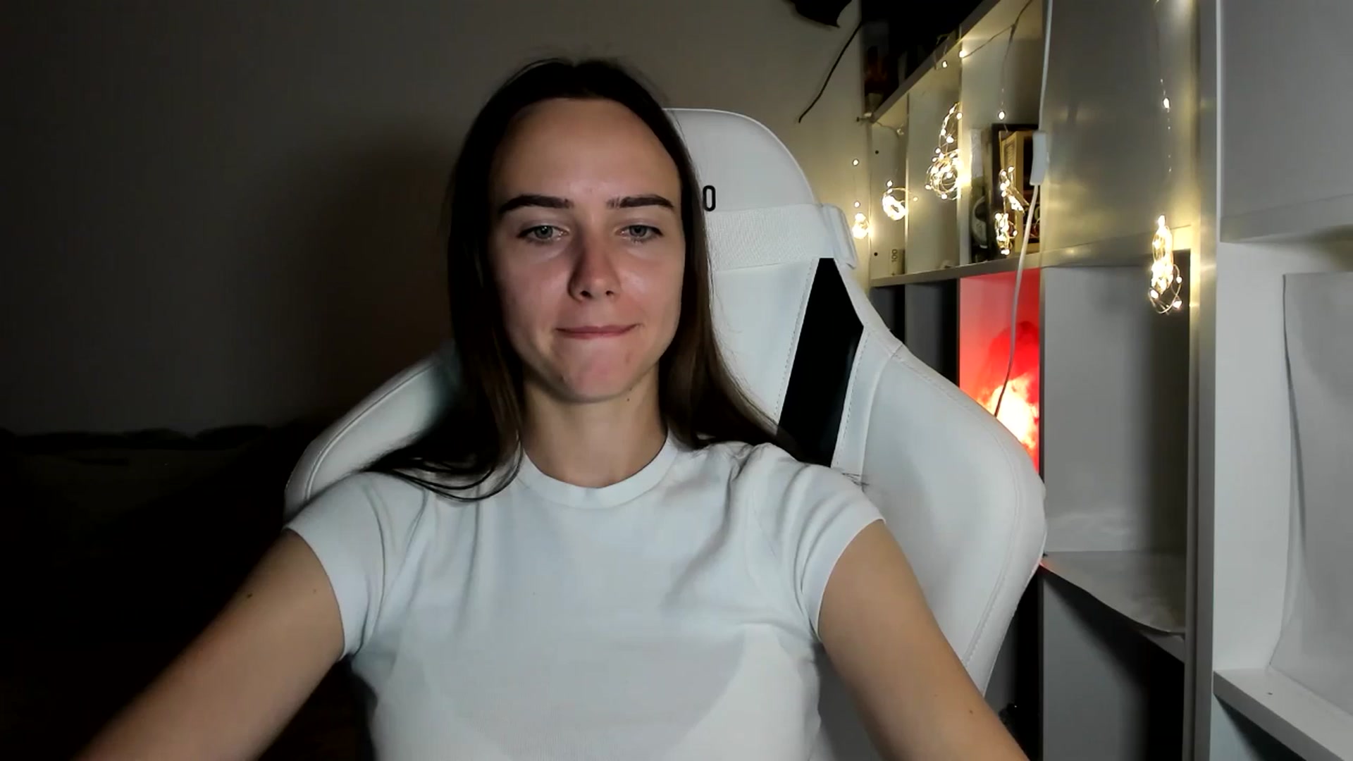 Gallery image thumbnail from OhAlisa's myfreecams stream on, 08/11/2025, 20:38 image 16 of 20