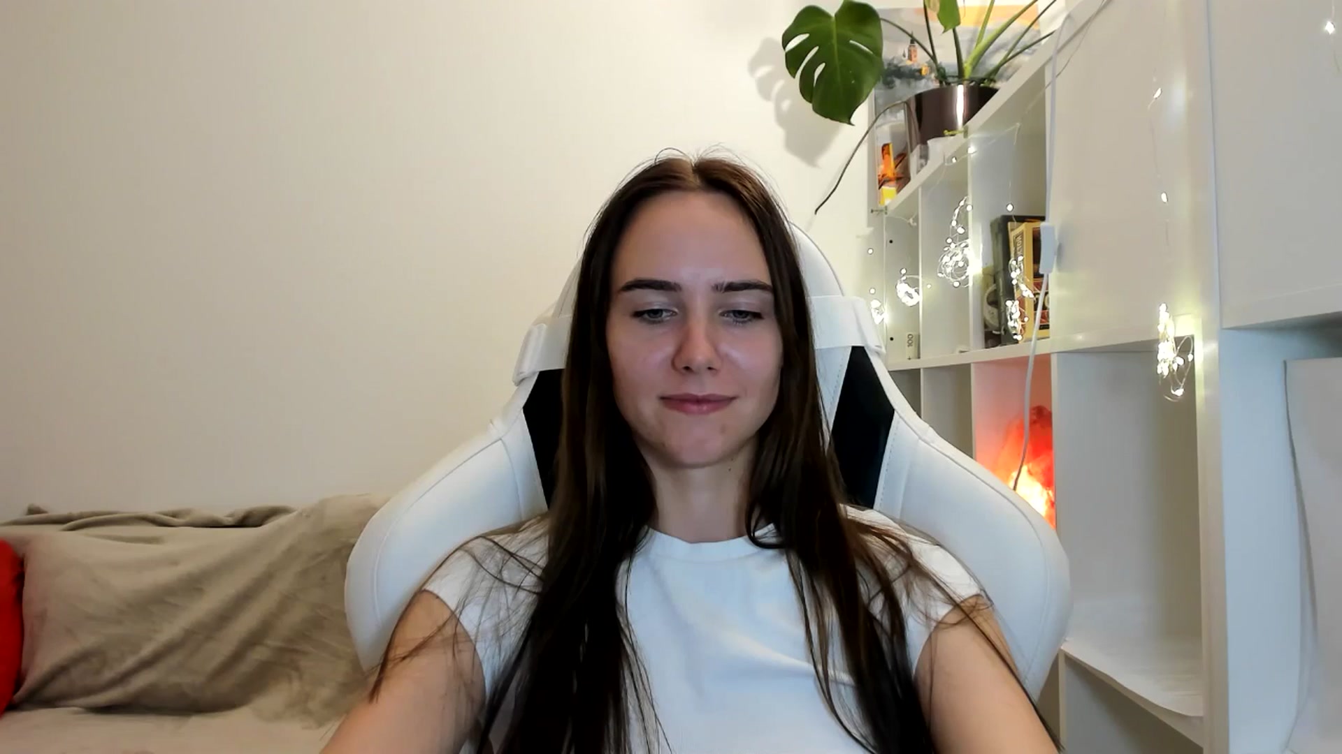 Gallery image thumbnail from OhAlisa's myfreecams stream on, 08/11/2025, 21:22 image 10 of 20