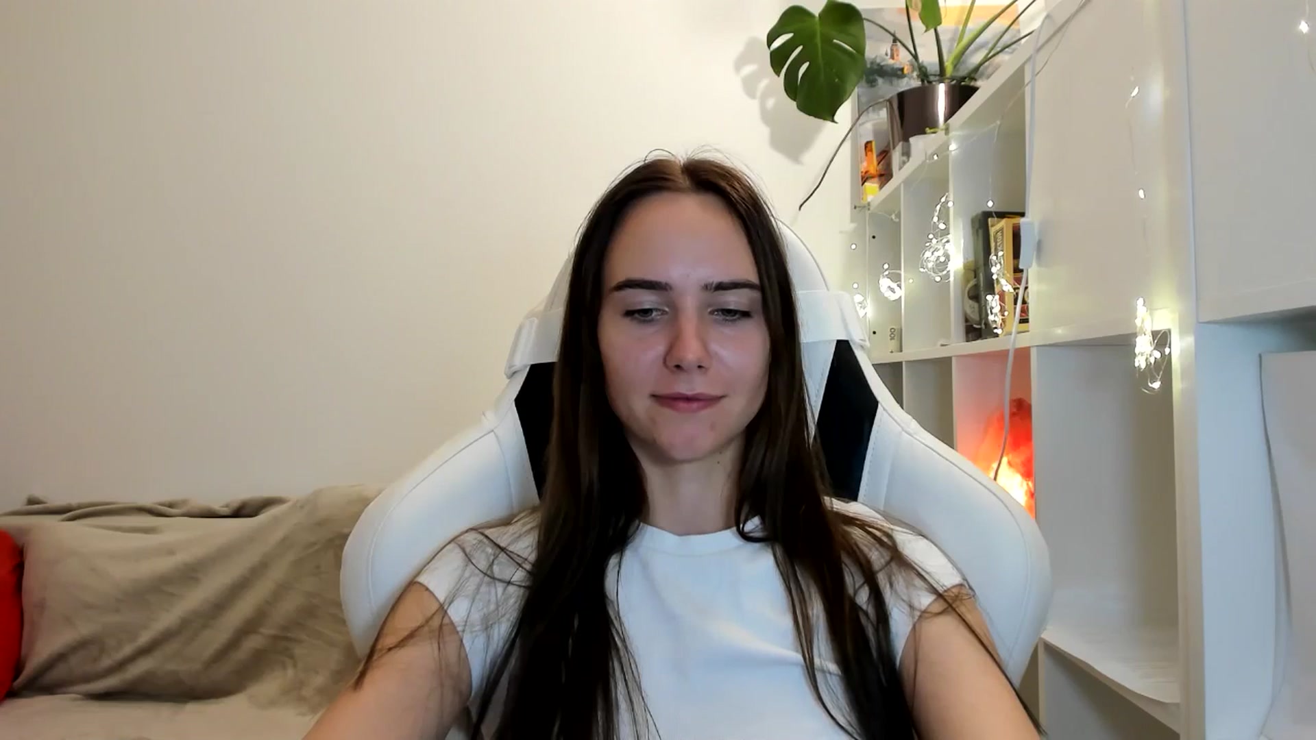 Gallery image thumbnail from OhAlisa's myfreecams stream on, 08/11/2025, 21:22 image 11 of 20