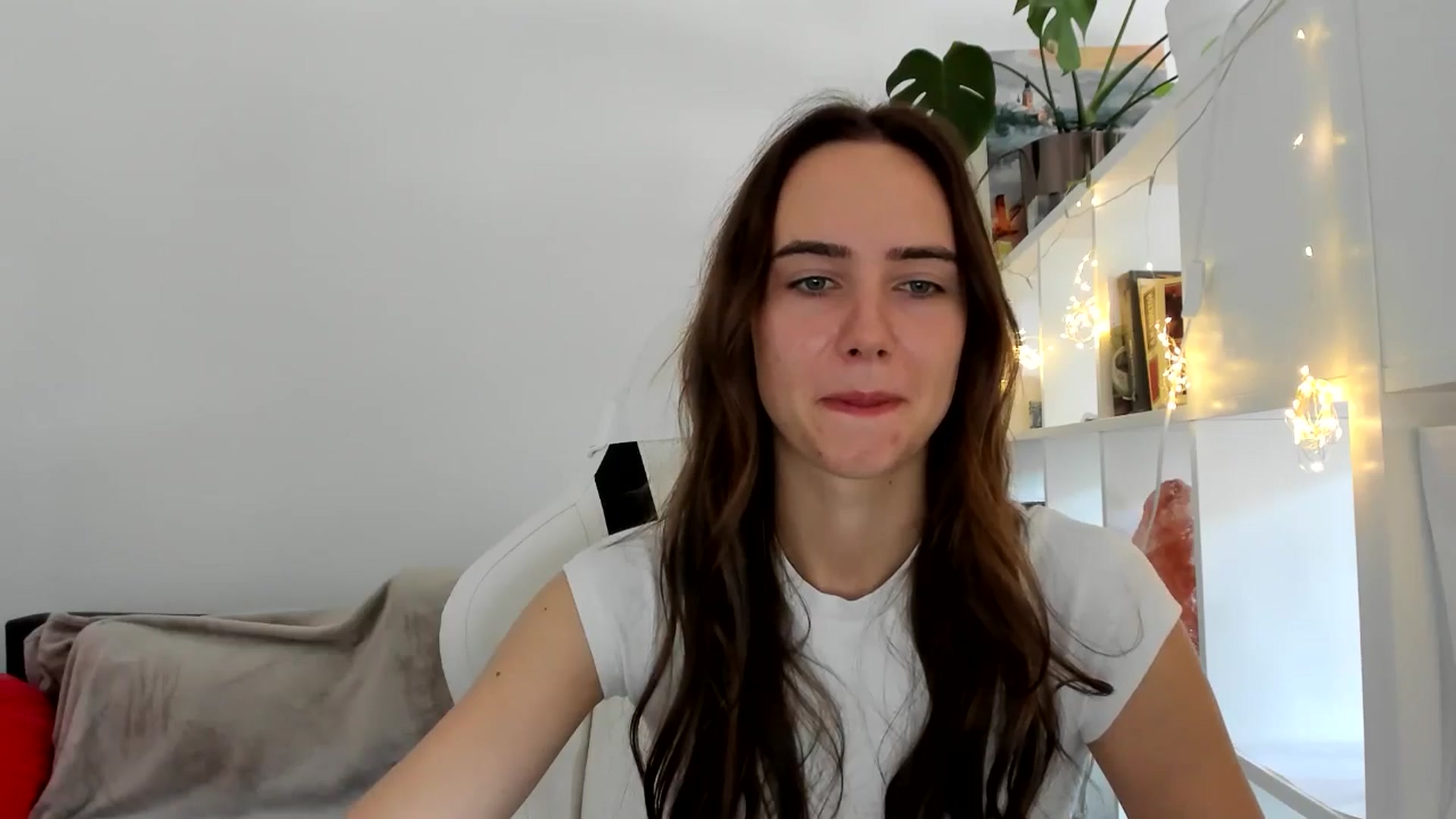 Gallery image thumbnail from OhAlisa's myfreecams stream on, 08/13/2025, 10:51 image 20 of 20