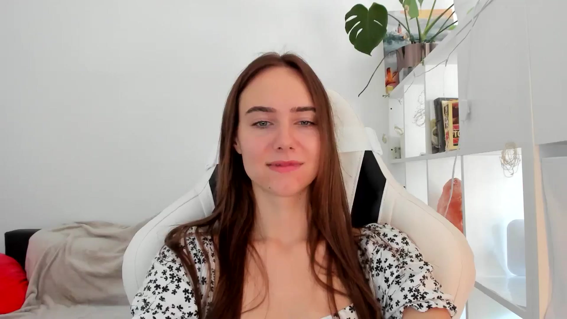 Gallery image thumbnail from OhAlisa's myfreecams stream on, 08/15/2025, 09:16 image 8 of 20