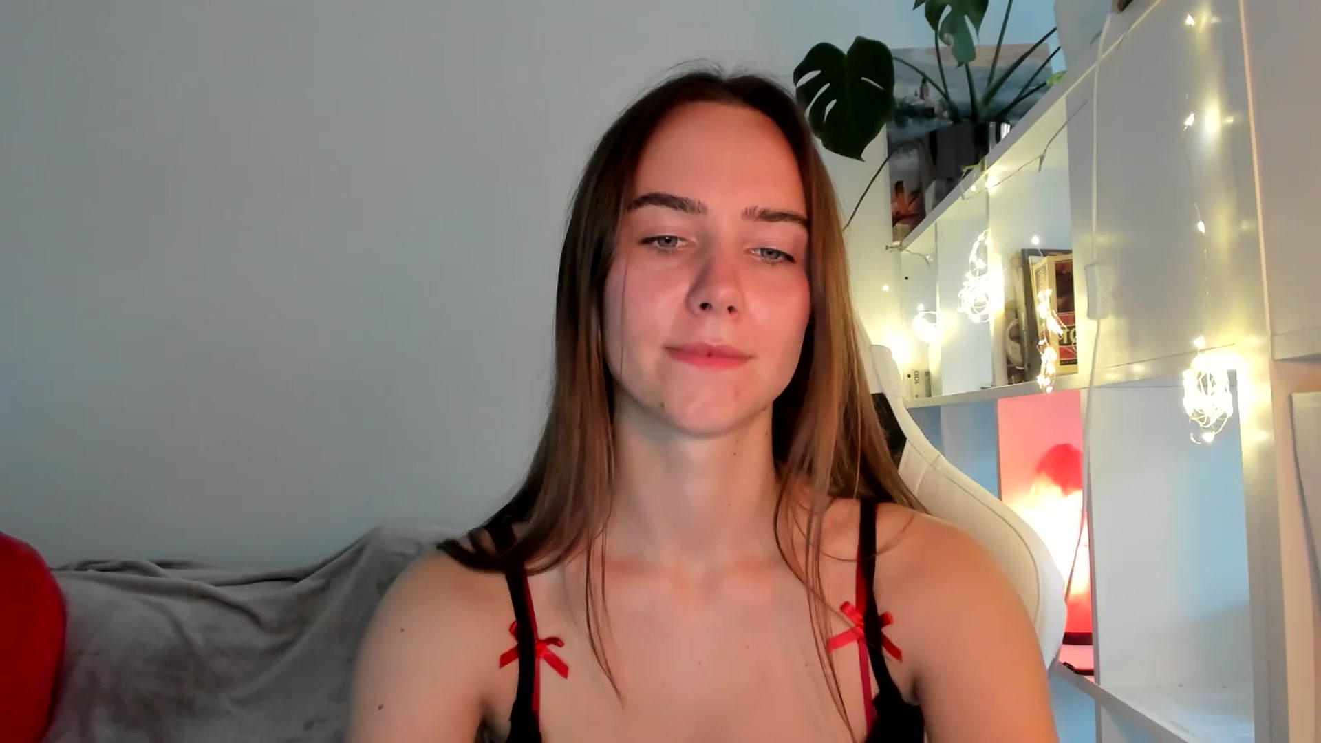 Gallery image thumbnail from OhAlisa's myfreecams stream on, 08/16/2025, 17:46 image 19 of 20