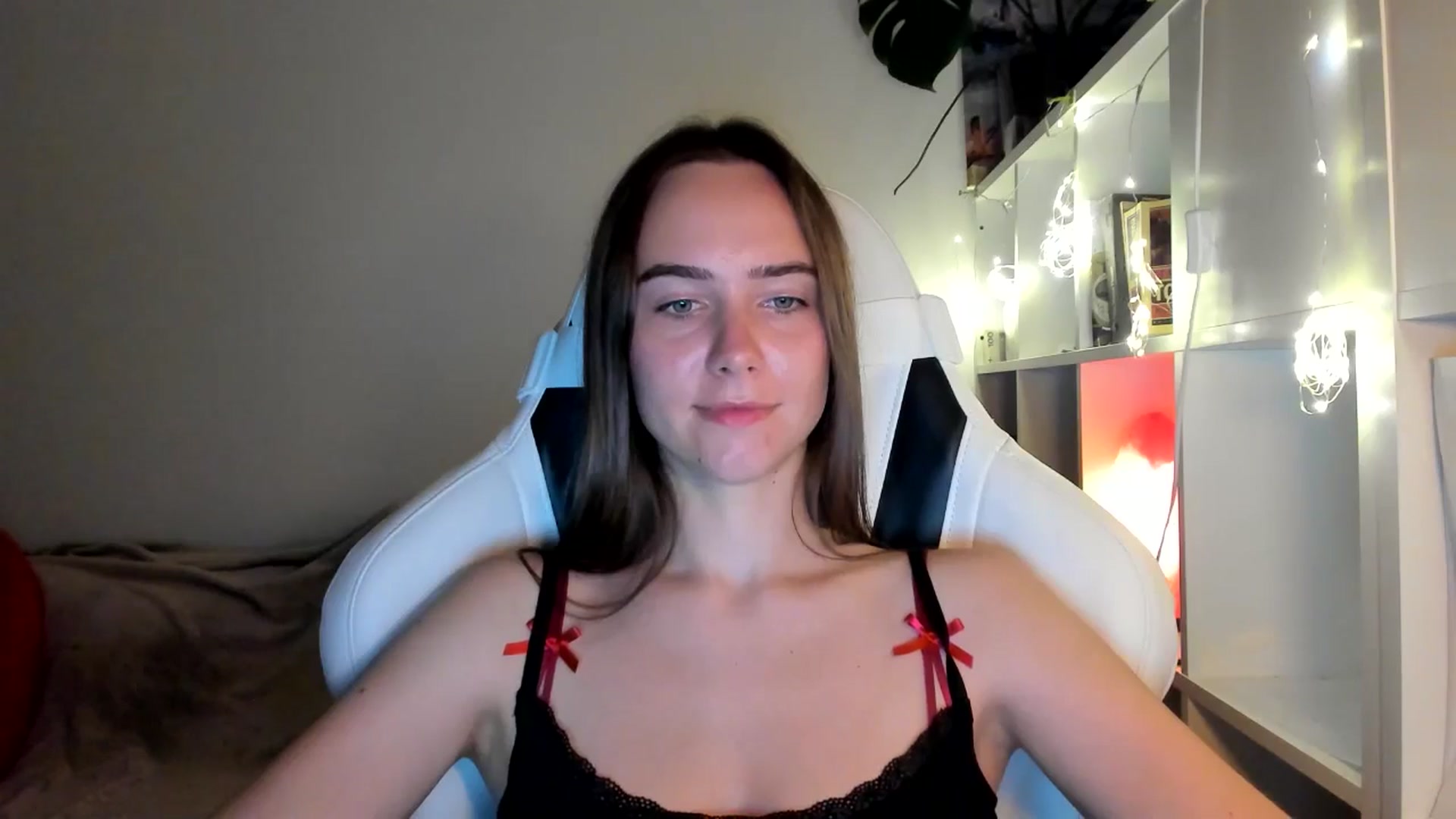 Gallery image thumbnail from OhAlisa's myfreecams stream on, 08/16/2025, 20:14 image 8 of 20