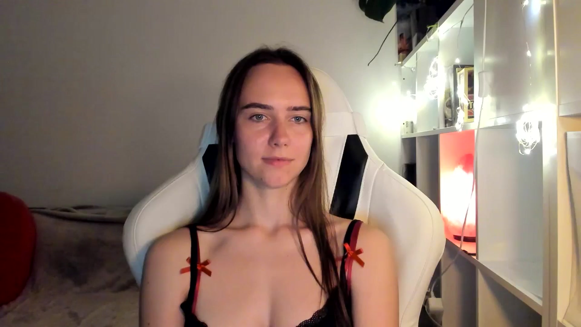 Gallery image thumbnail from OhAlisa's myfreecams stream on, 08/16/2025, 22:59 image 16 of 20