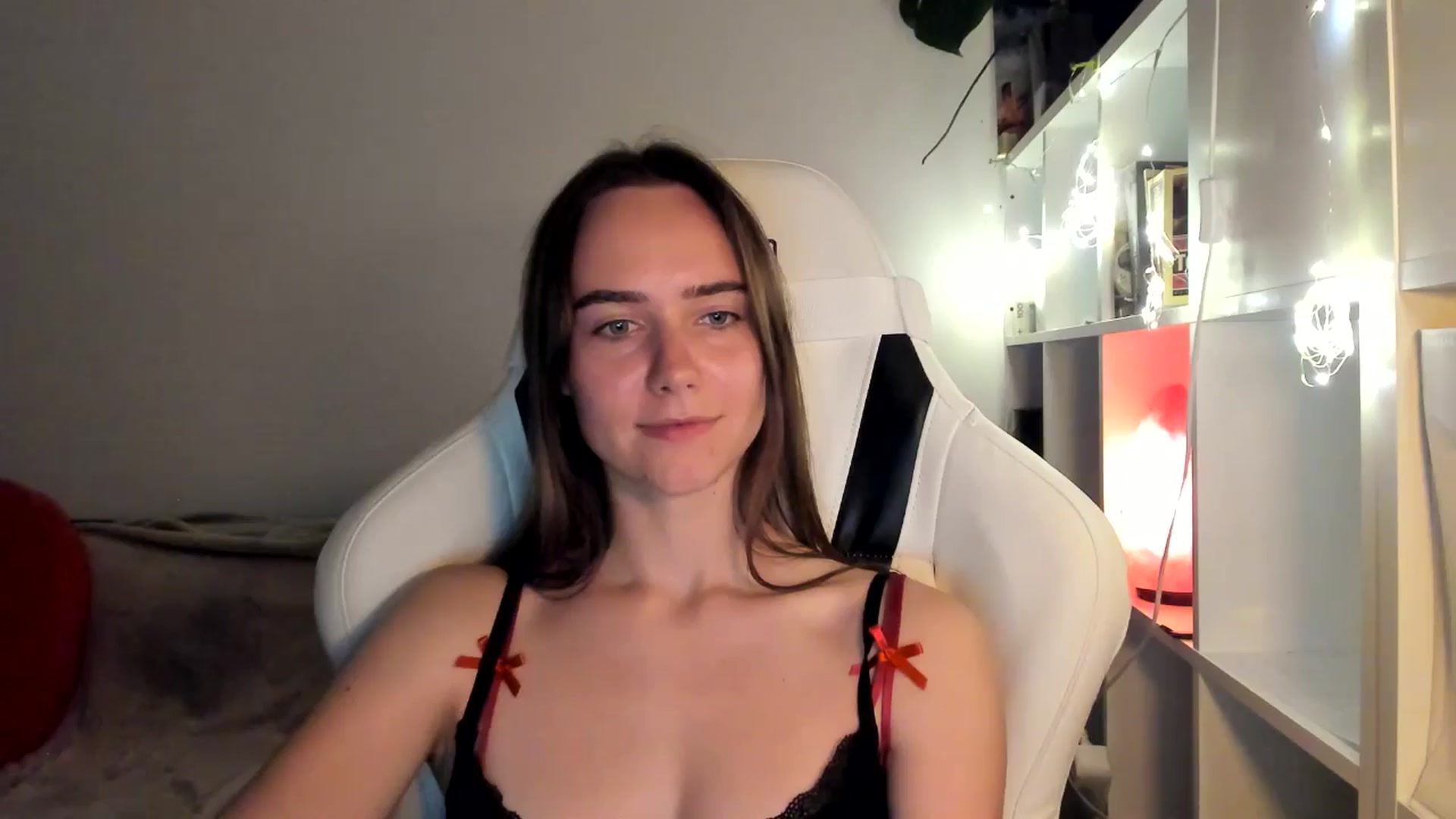 Gallery image thumbnail from OhAlisa's myfreecams stream on, 08/16/2025, 22:59 image 14 of 20
