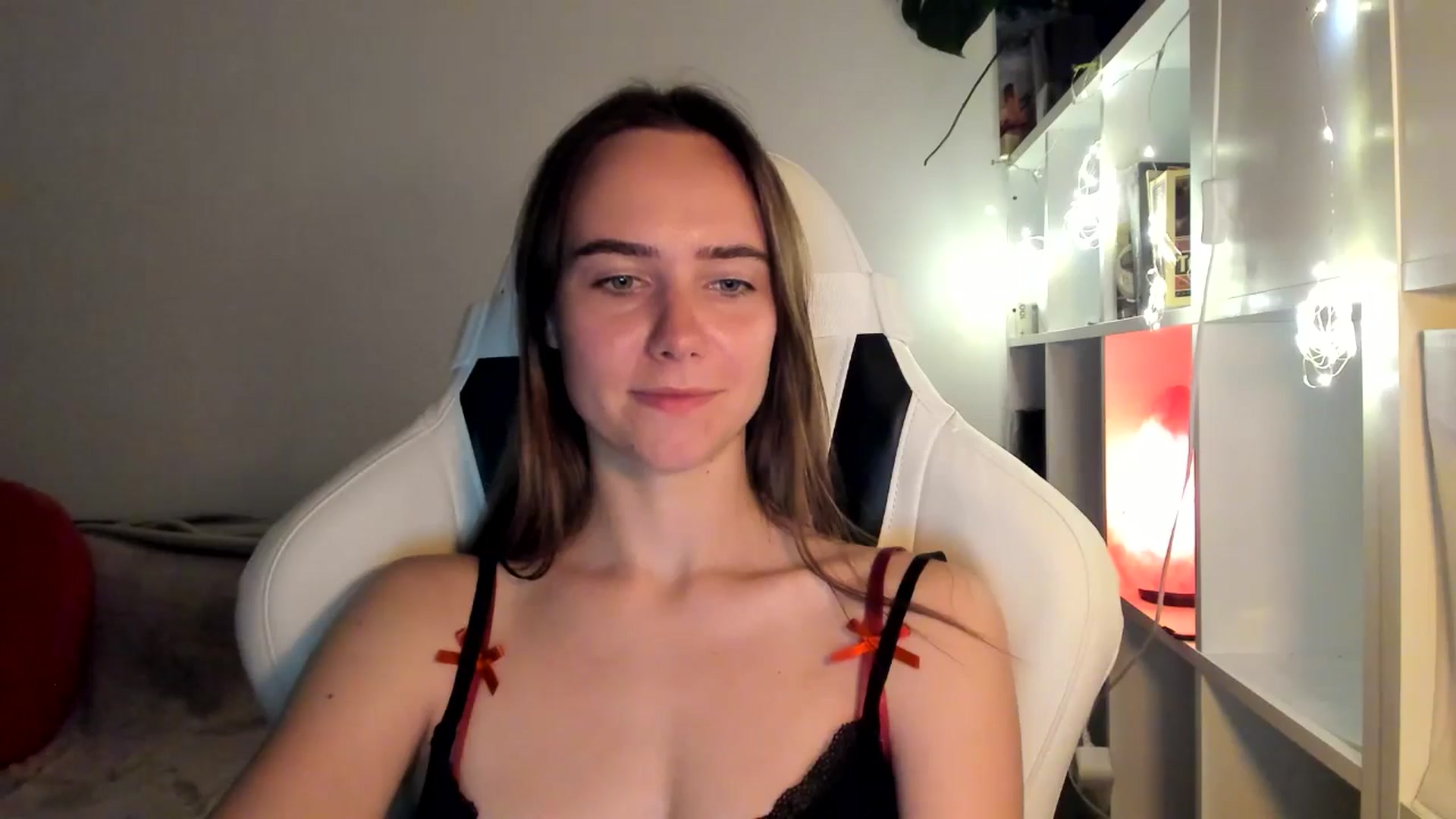 Gallery image thumbnail from OhAlisa's myfreecams stream on, 08/16/2025, 22:59 image 8 of 20
