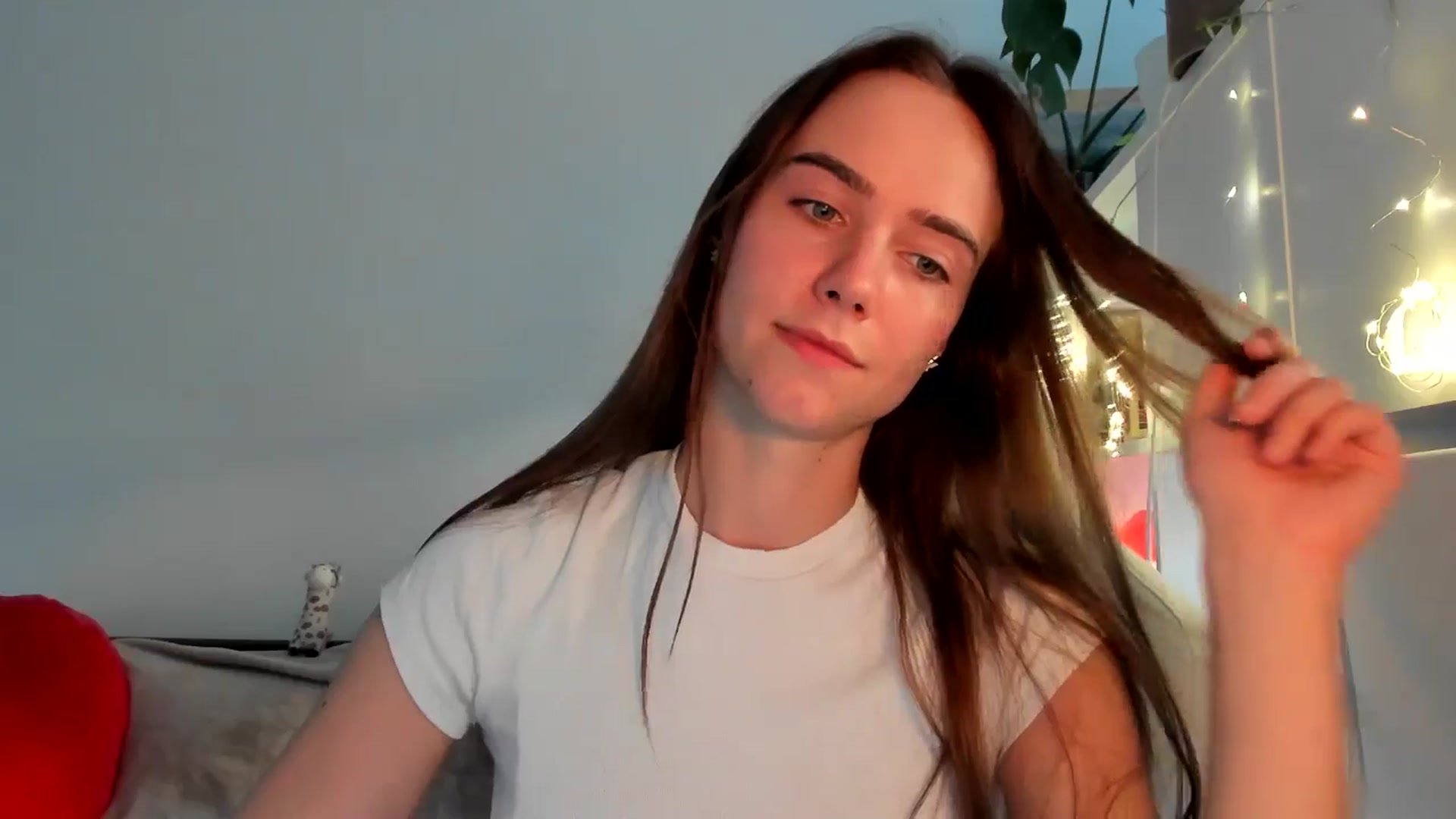 Gallery image thumbnail from OhAlisa's myfreecams stream on, 08/17/2025, 17:57 image 4 of 20