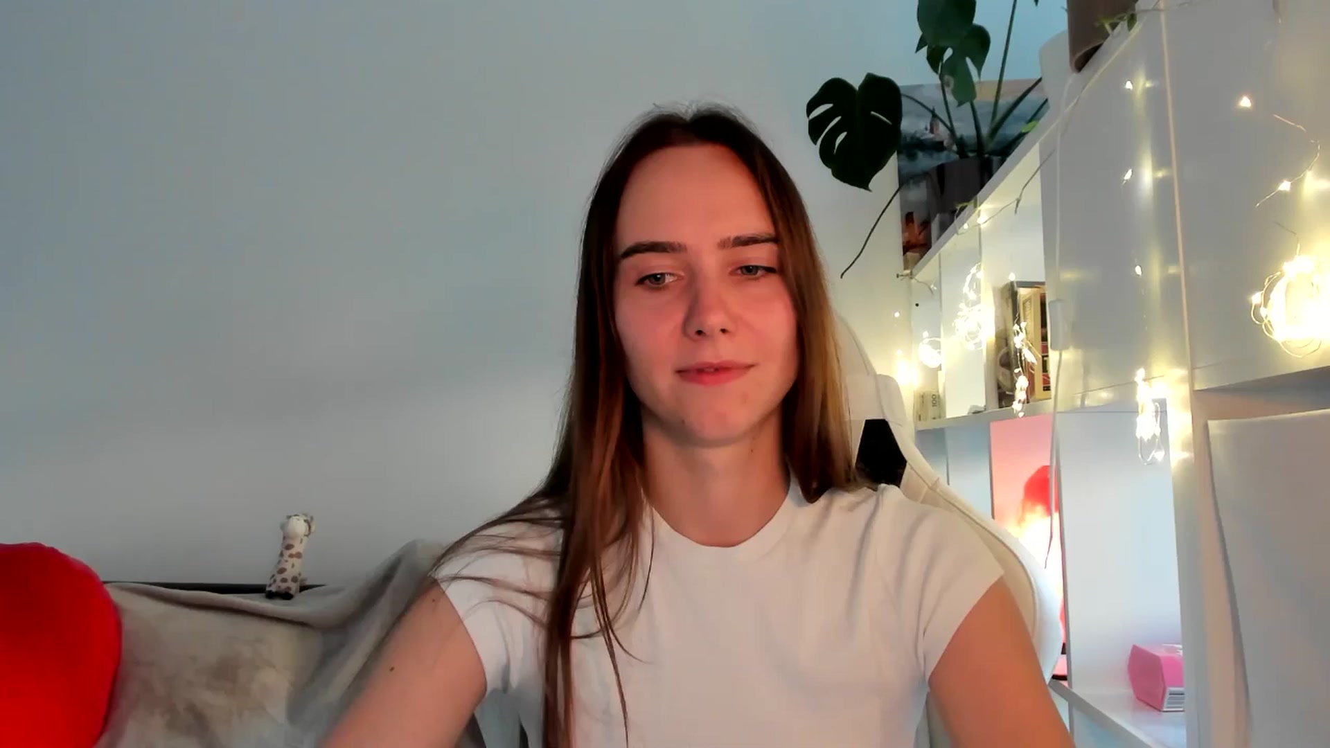 Gallery image thumbnail from OhAlisa's myfreecams stream on, 08/17/2025, 17:57 image 1 of 20