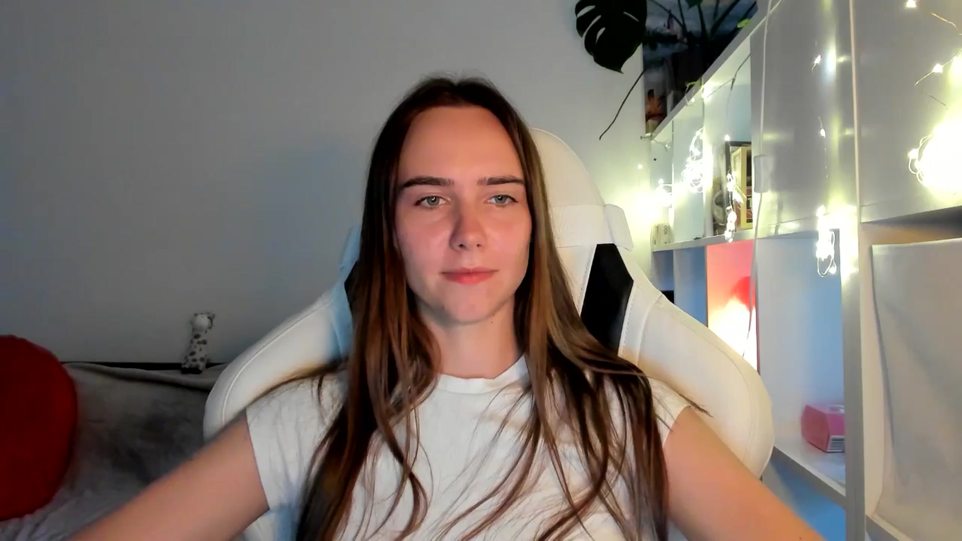 Gallery image thumbnail from OhAlisa's myfreecams stream on, 08/17/2025, 17:57 image 20 of 20