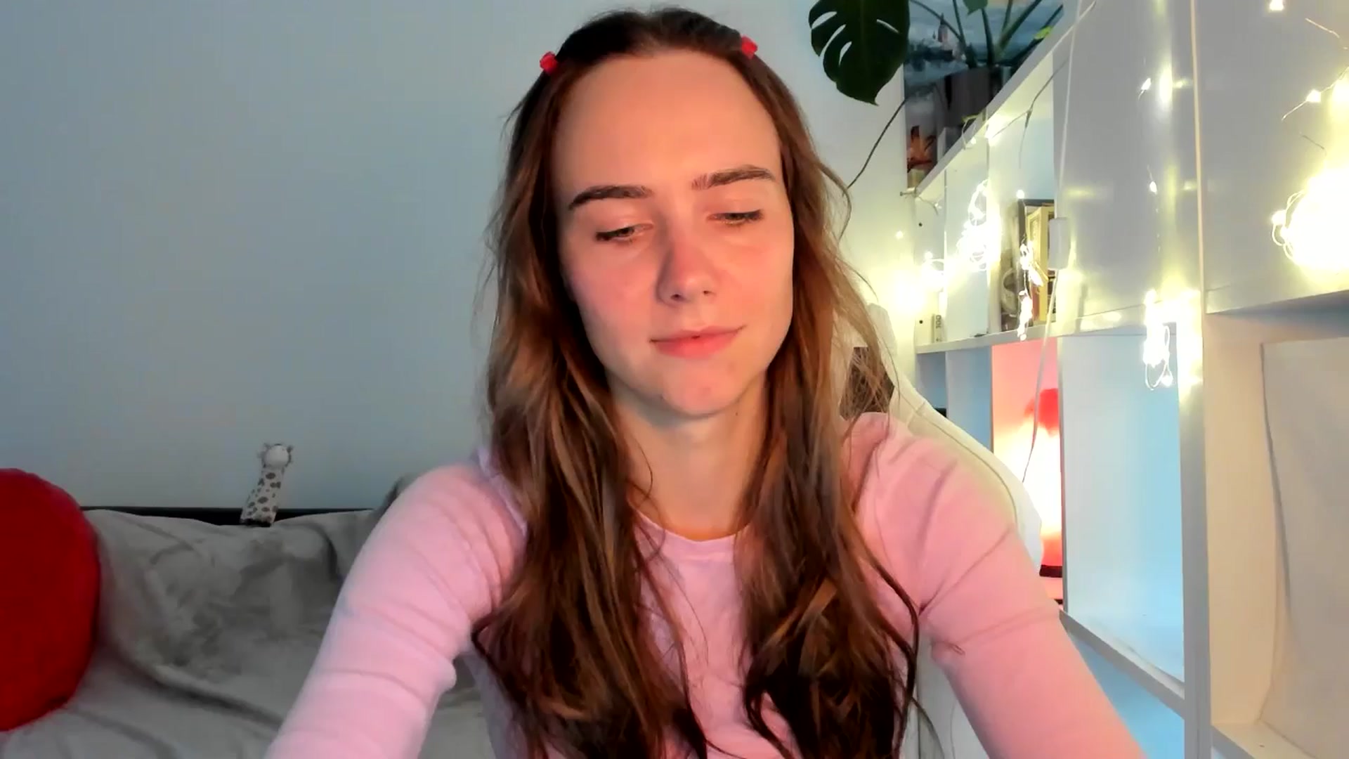 Gallery image thumbnail from OhAlisa's myfreecams stream on, 08/18/2025, 17:14 image 7 of 20