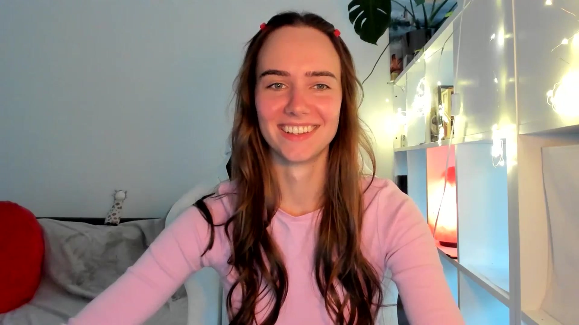 Gallery image thumbnail from OhAlisa's myfreecams stream on, 08/18/2025, 17:57 image 8 of 20