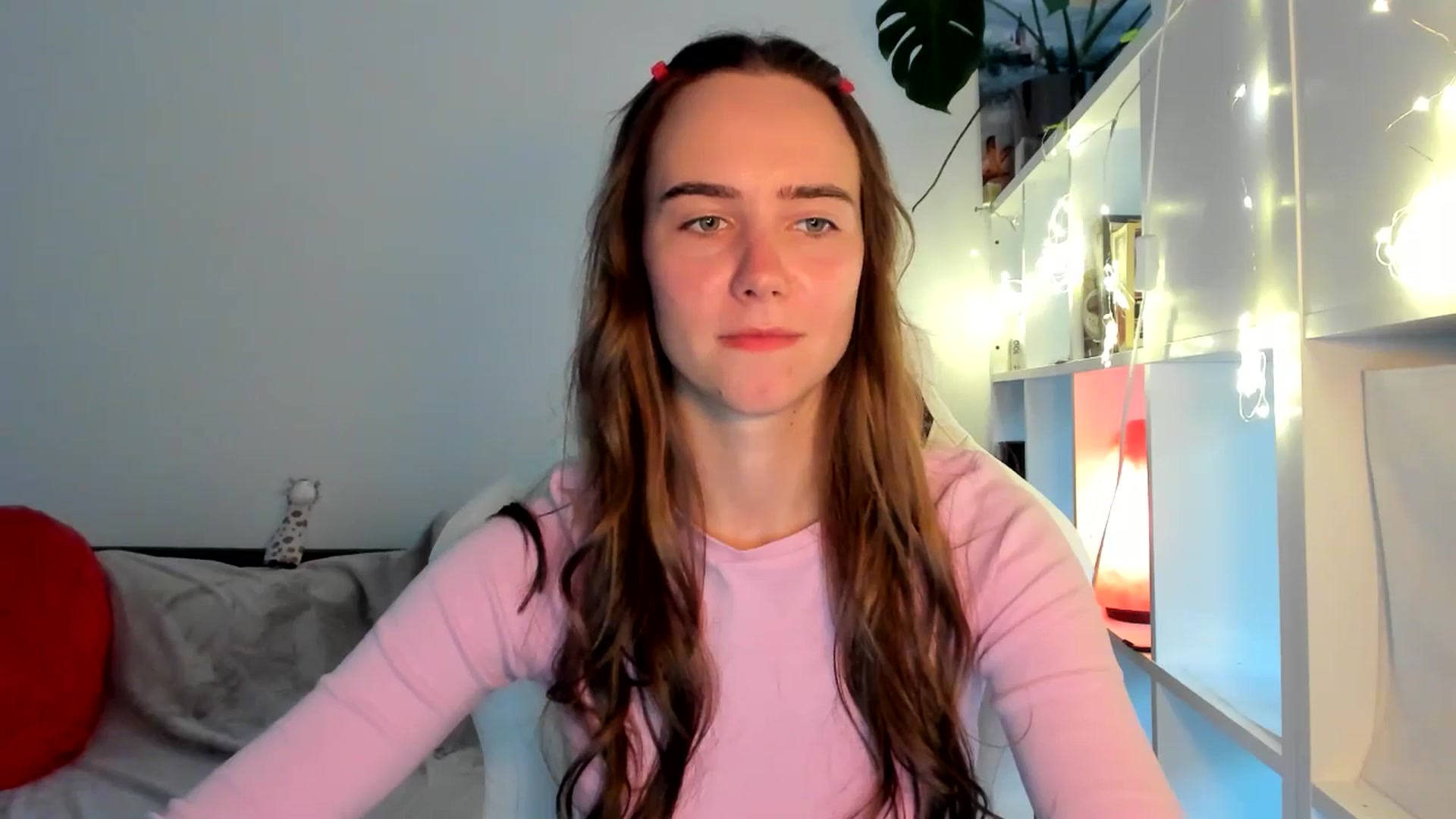 Gallery image thumbnail from OhAlisa's myfreecams stream on, 08/18/2025, 17:57 image 11 of 20