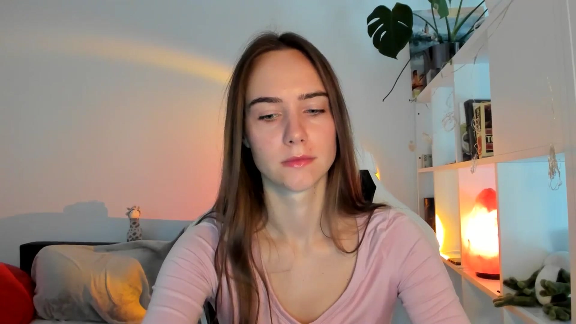 Gallery image thumbnail from OhAlisa's myfreecams stream on, 08/21/2025, 10:38 image 7 of 20